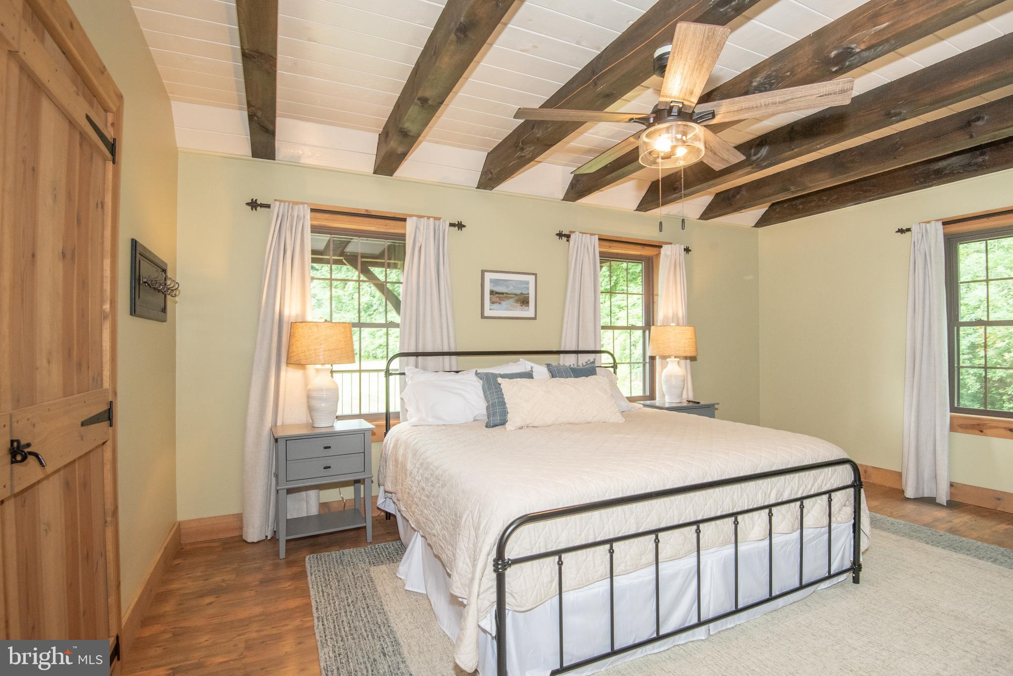 EVERETT - Residential