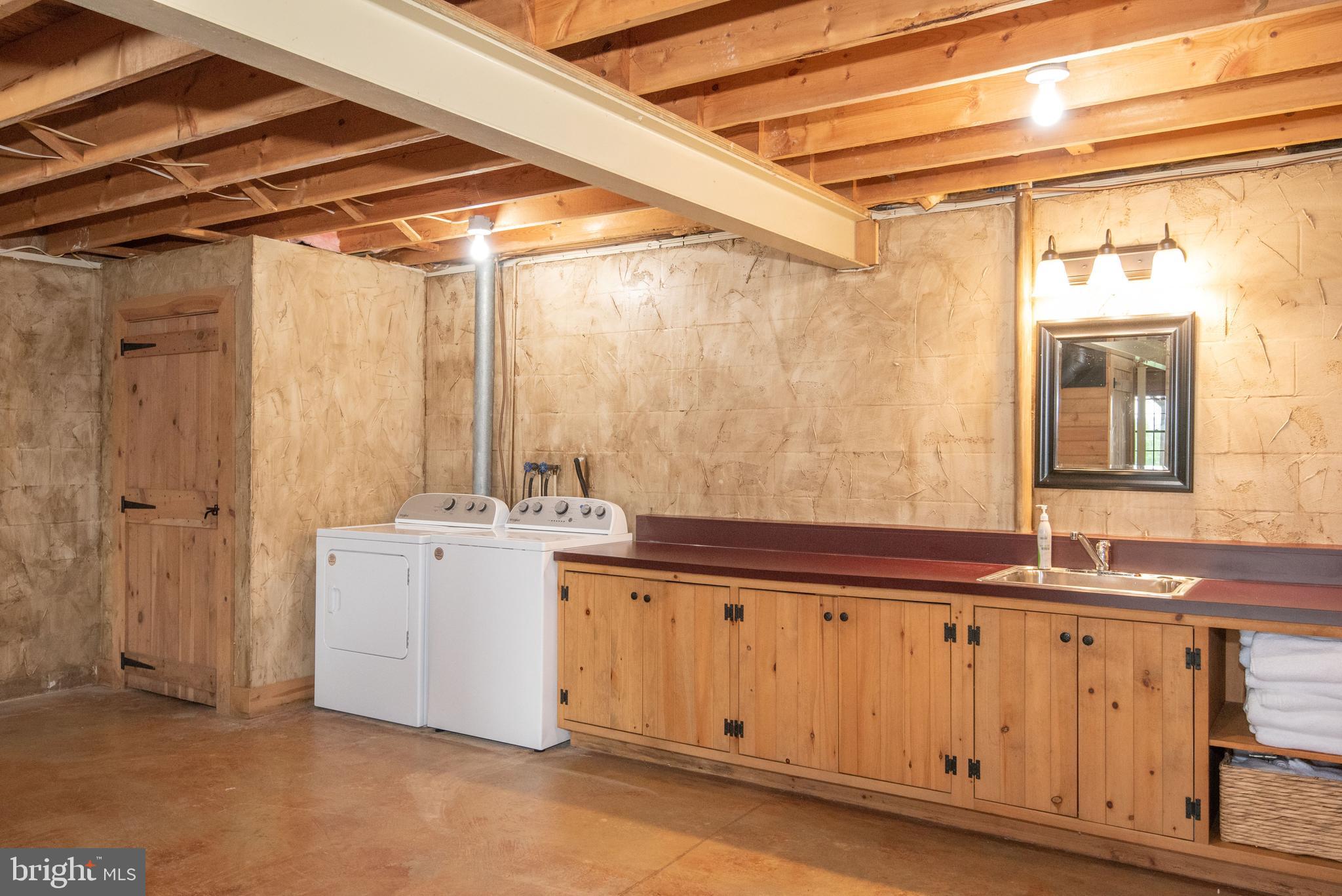 EVERETT - Residential