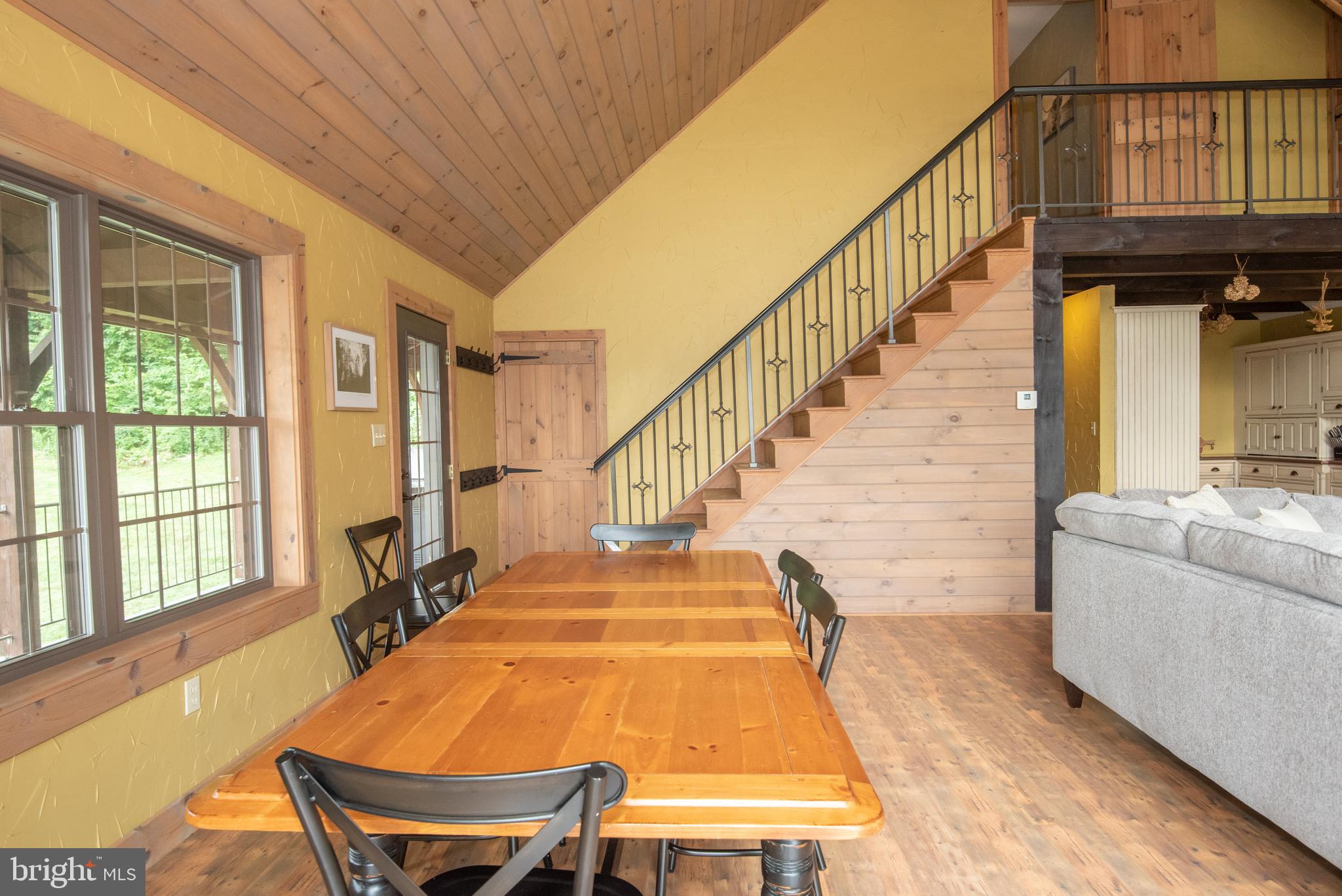 EVERETT - Residential