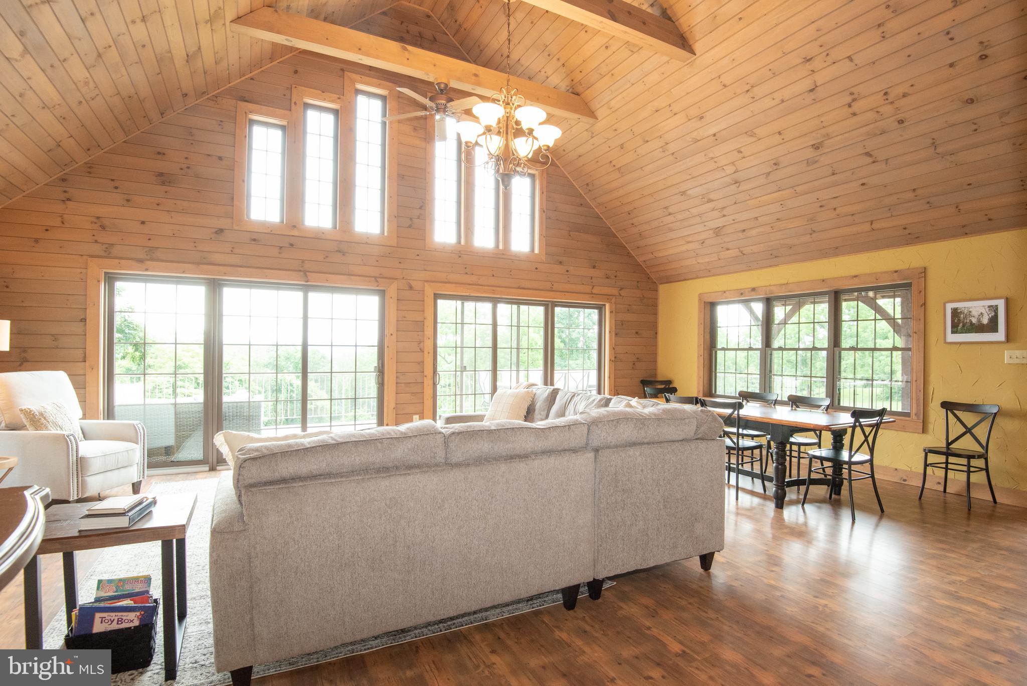 EVERETT - Residential