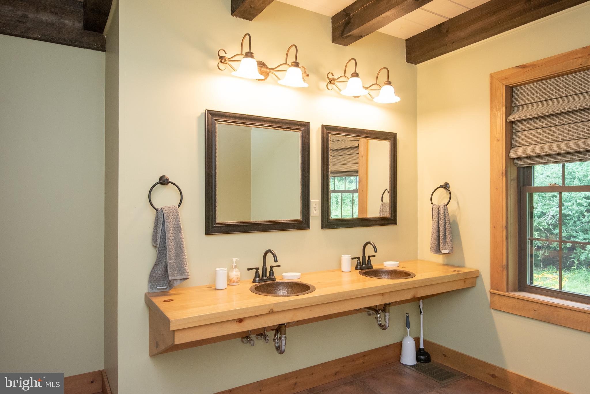 EVERETT - Residential