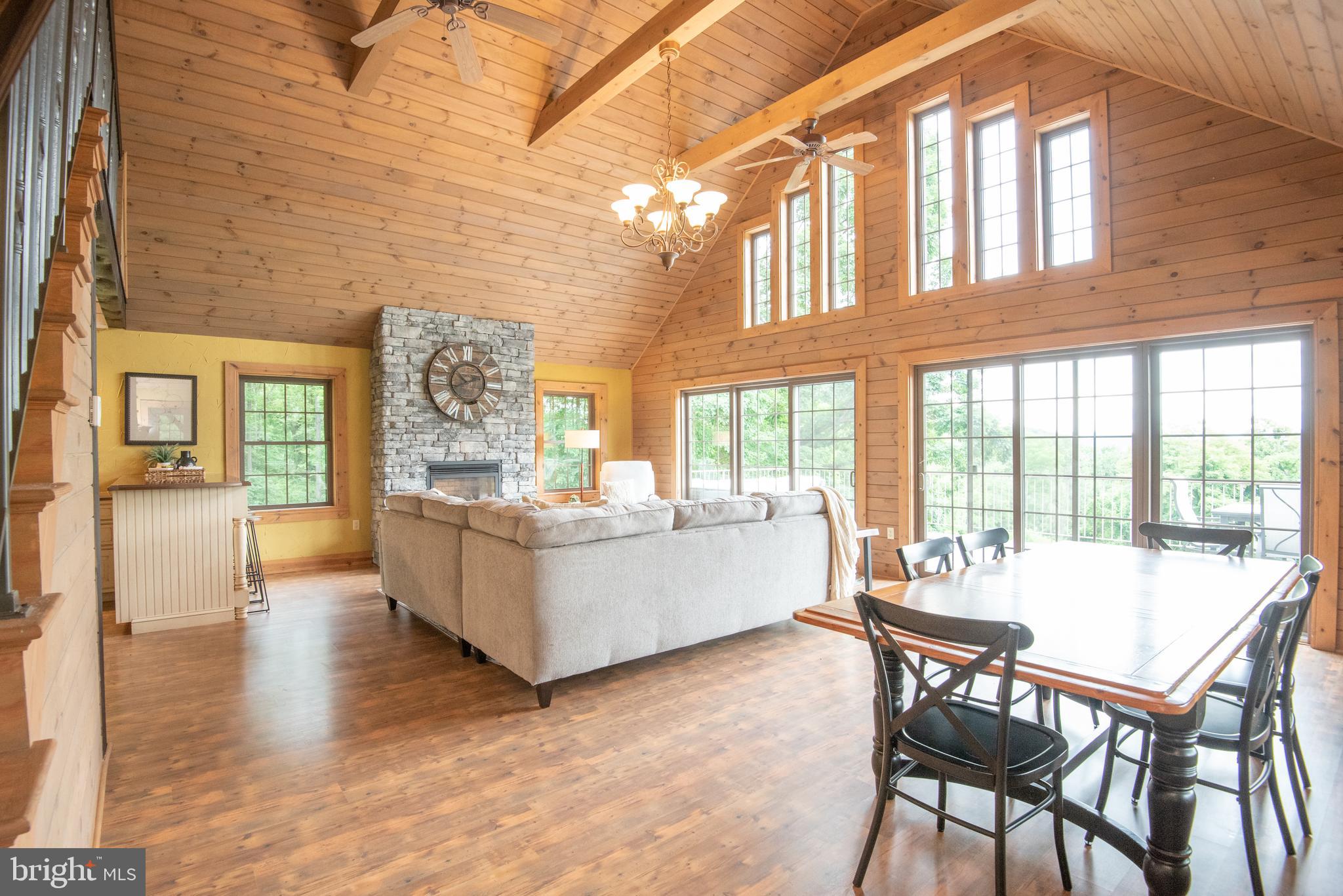 EVERETT - Residential