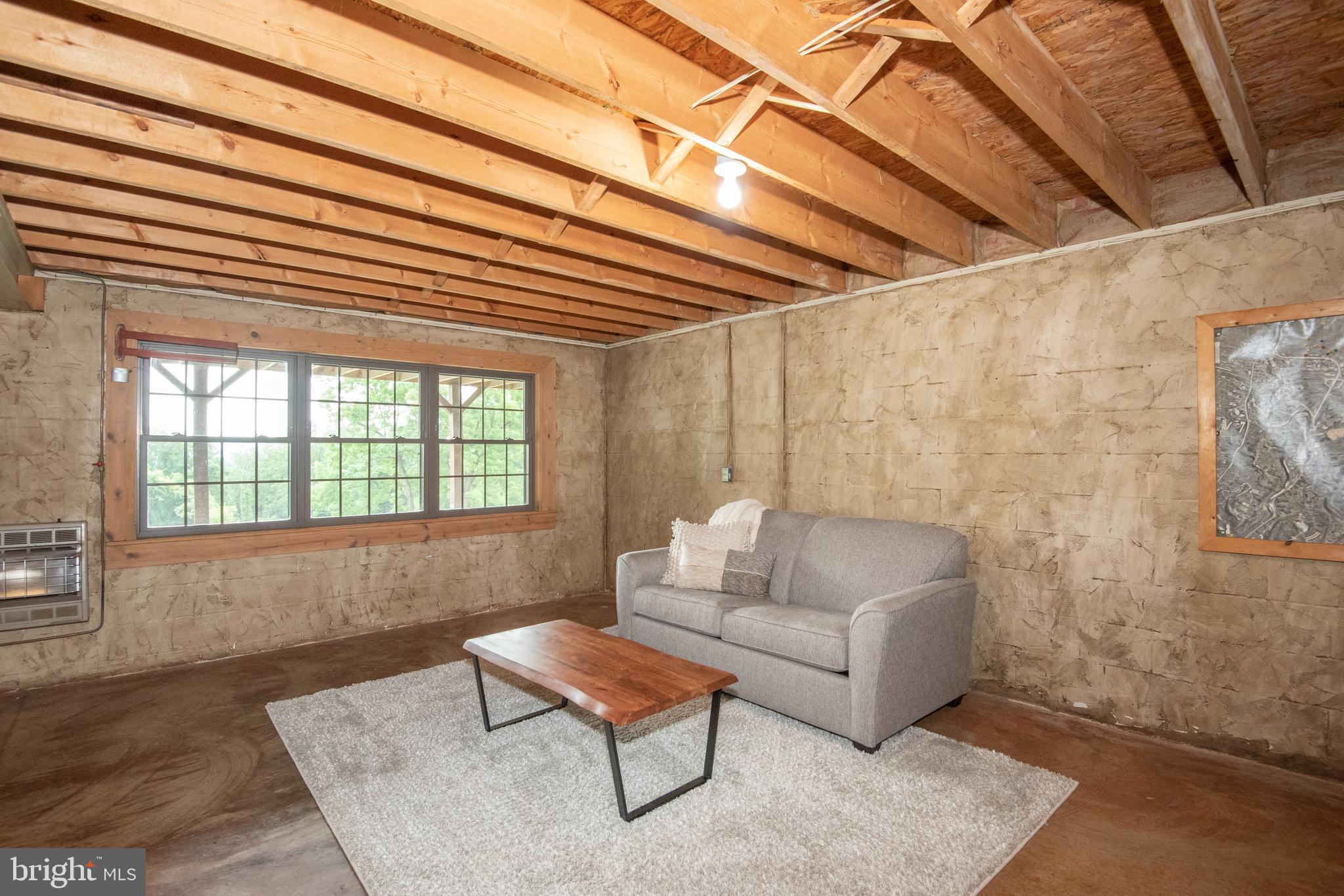 EVERETT - Residential