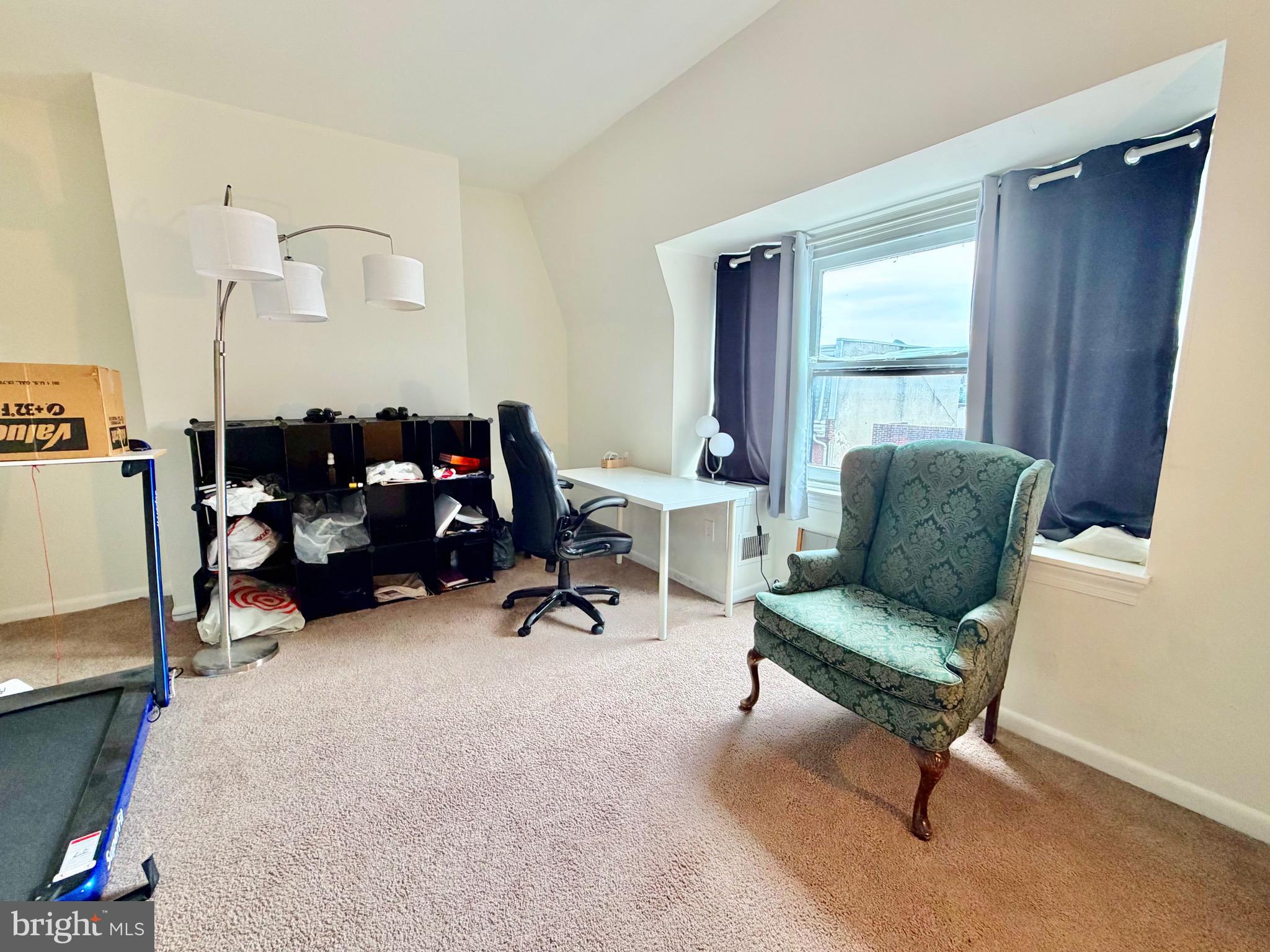 1209 LOCUST STREET 3F