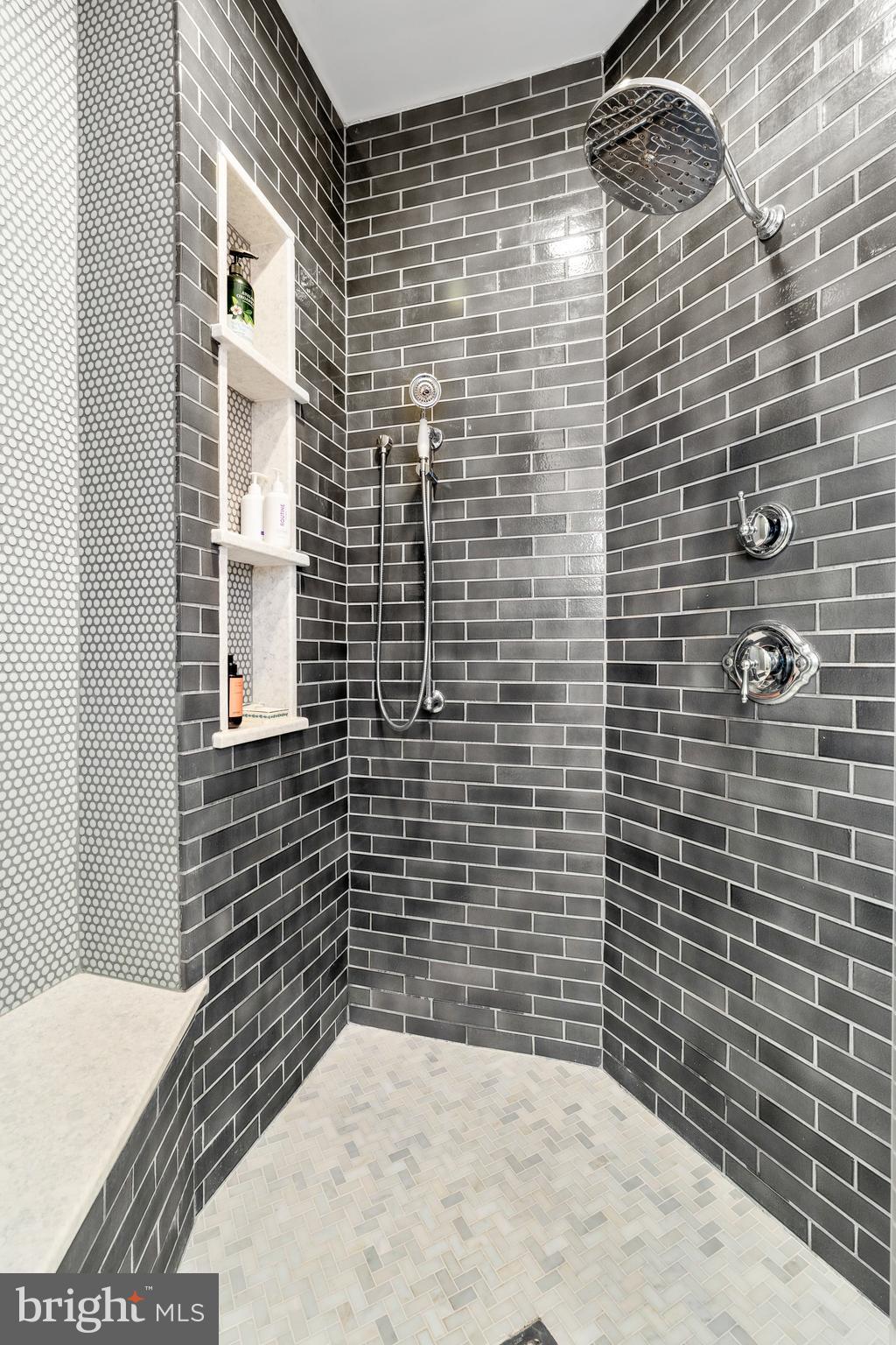 BAKER PARK - Residential