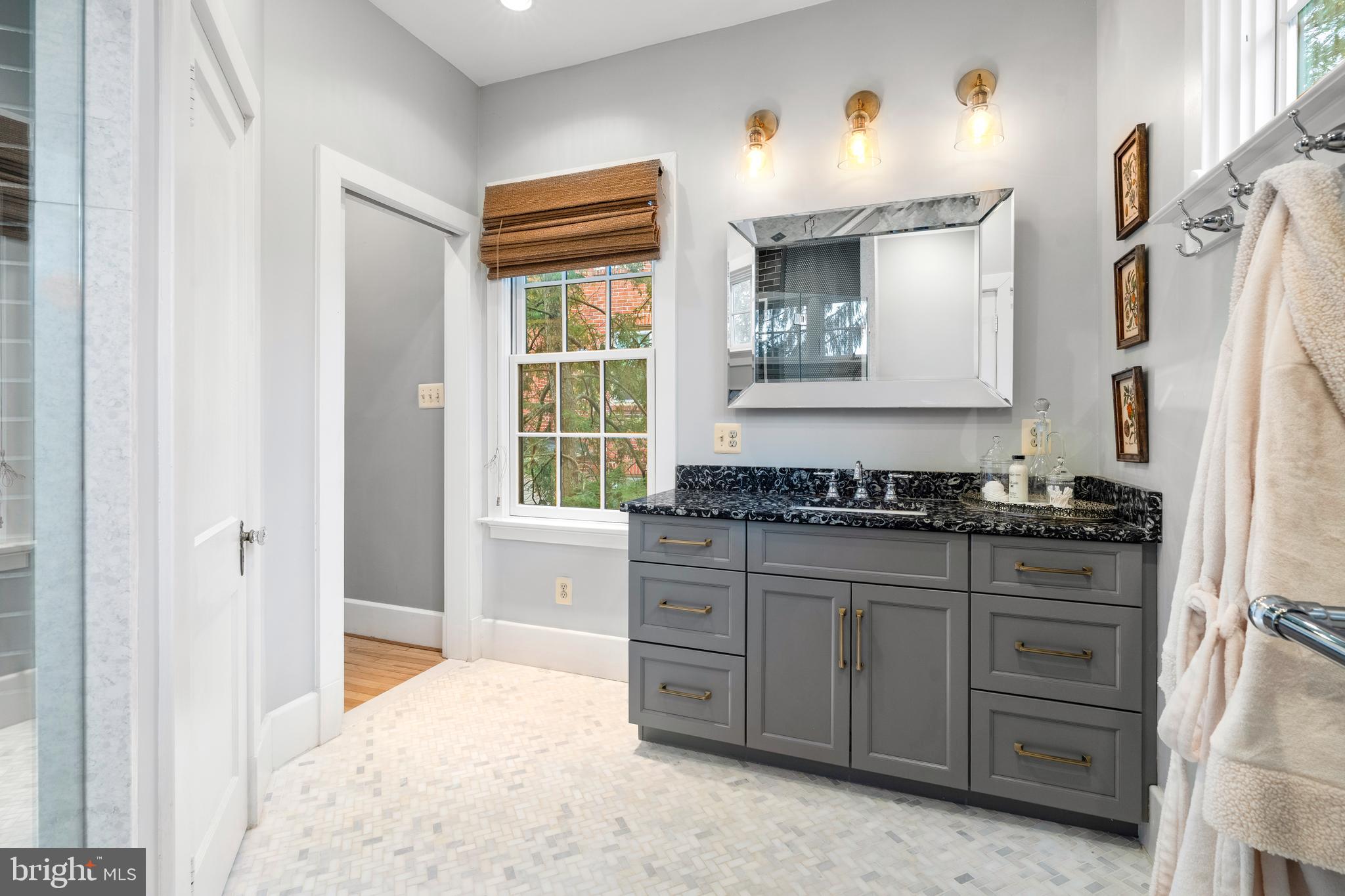 BAKER PARK - Residential