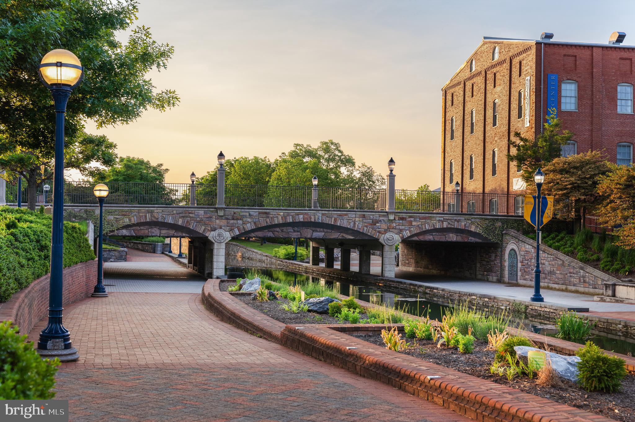 BAKER PARK - Residential
