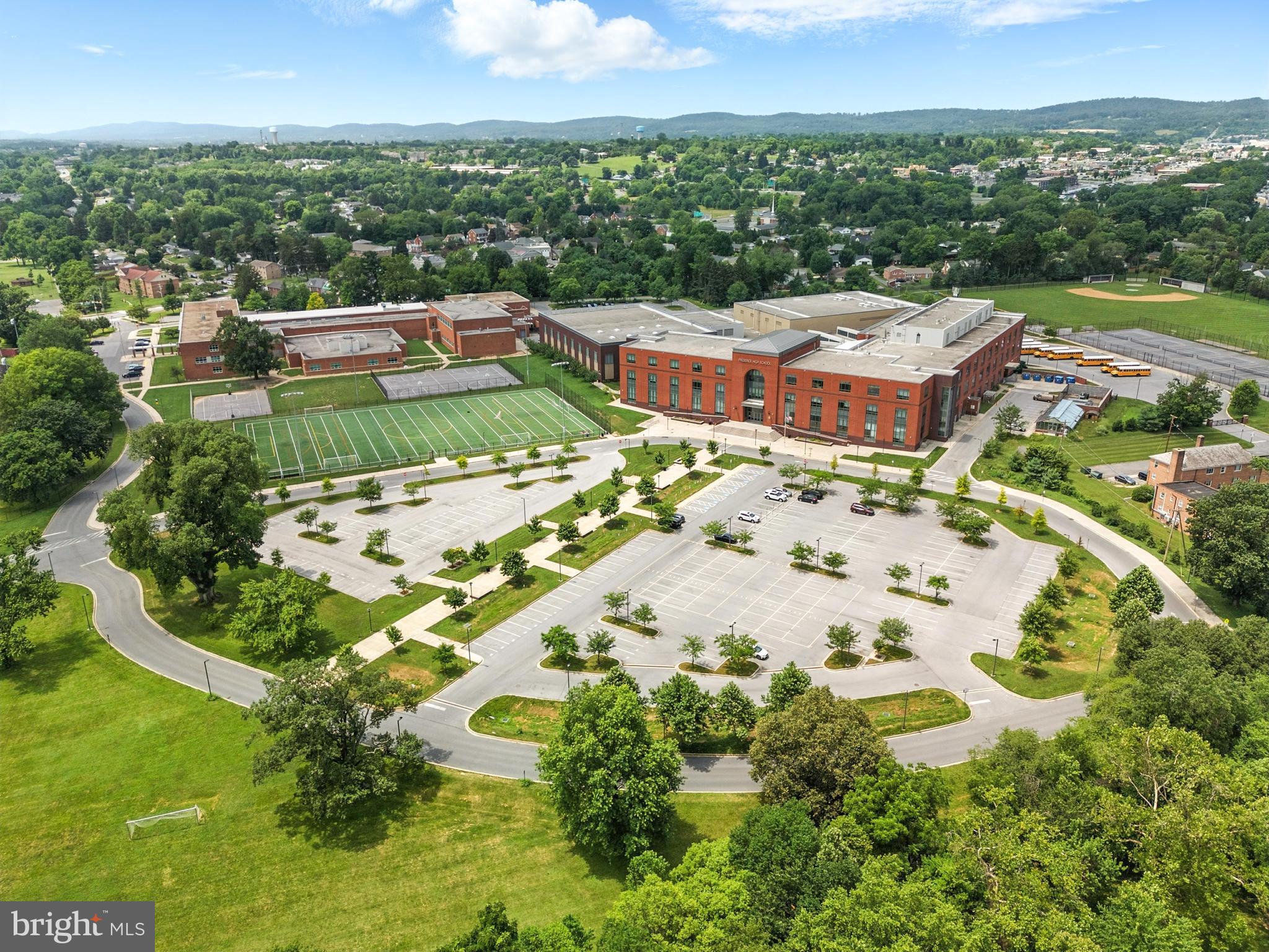 BAKER PARK - Residential