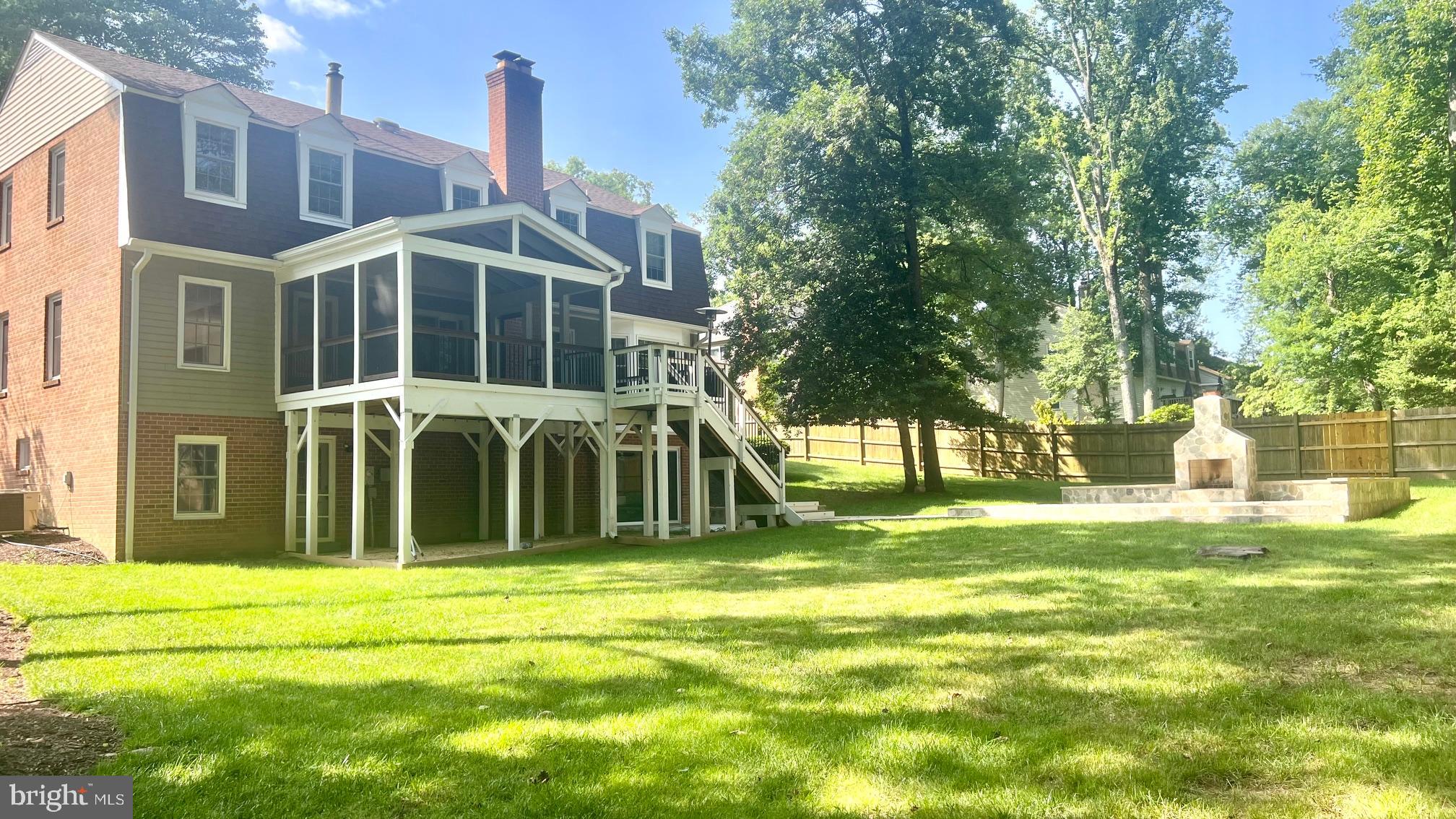2604 MOUNTAIN LAUREL PLACE