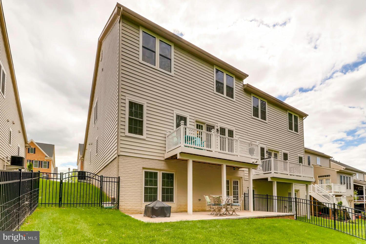 MEADOWVALE - Residential