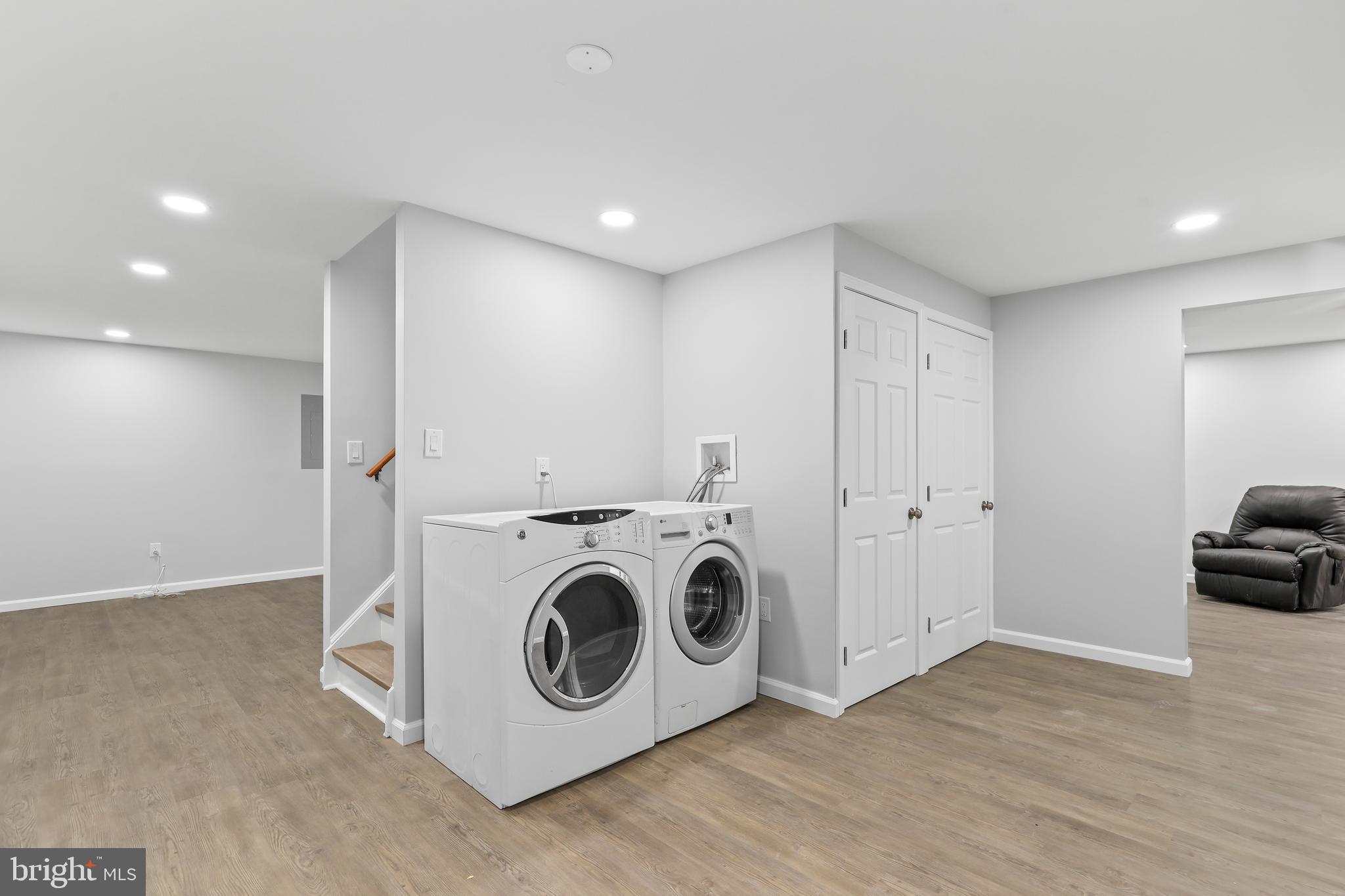 WAVERLY CROSSING - Residential