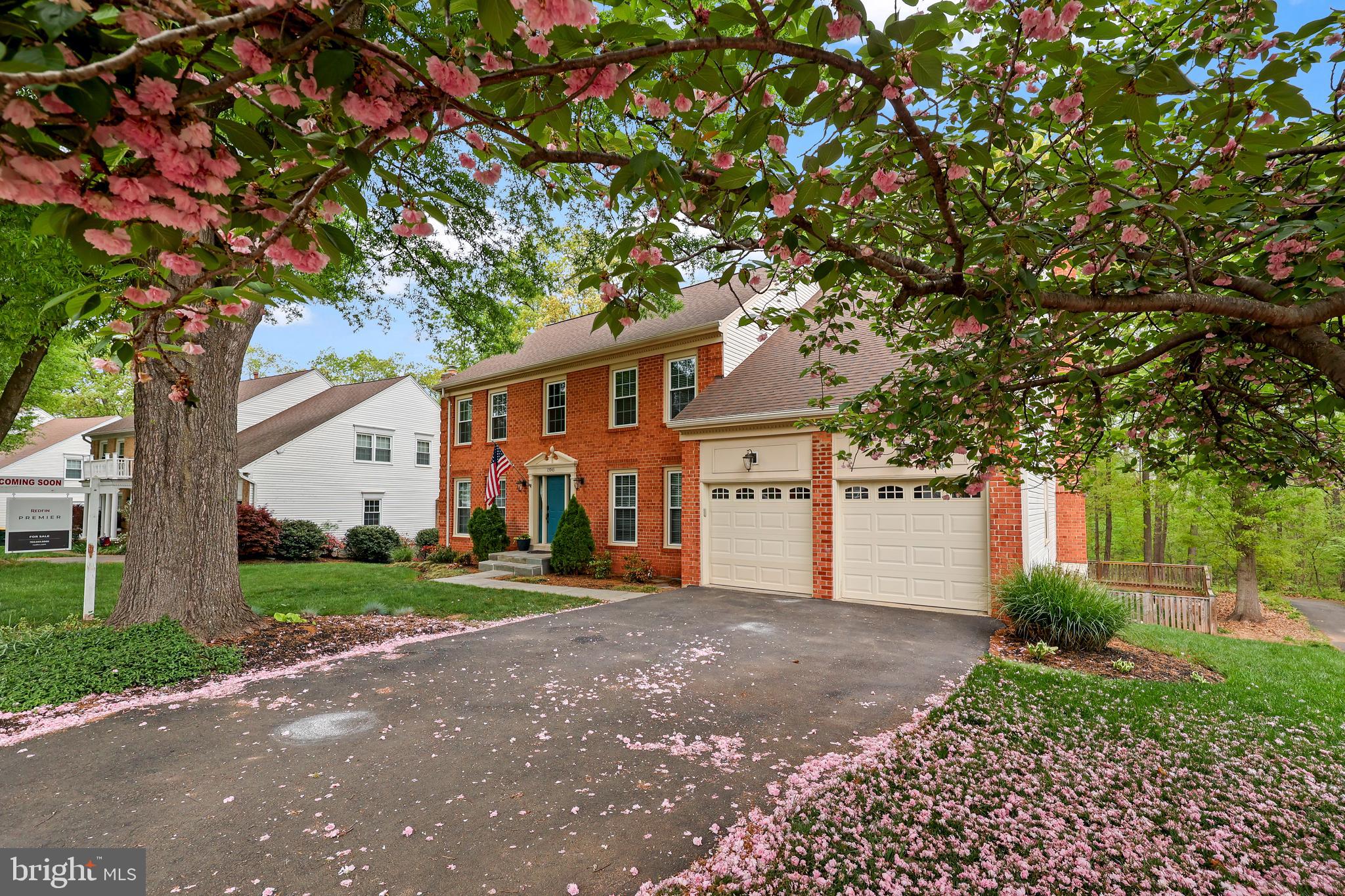 WAVERLY CROSSING - Residential