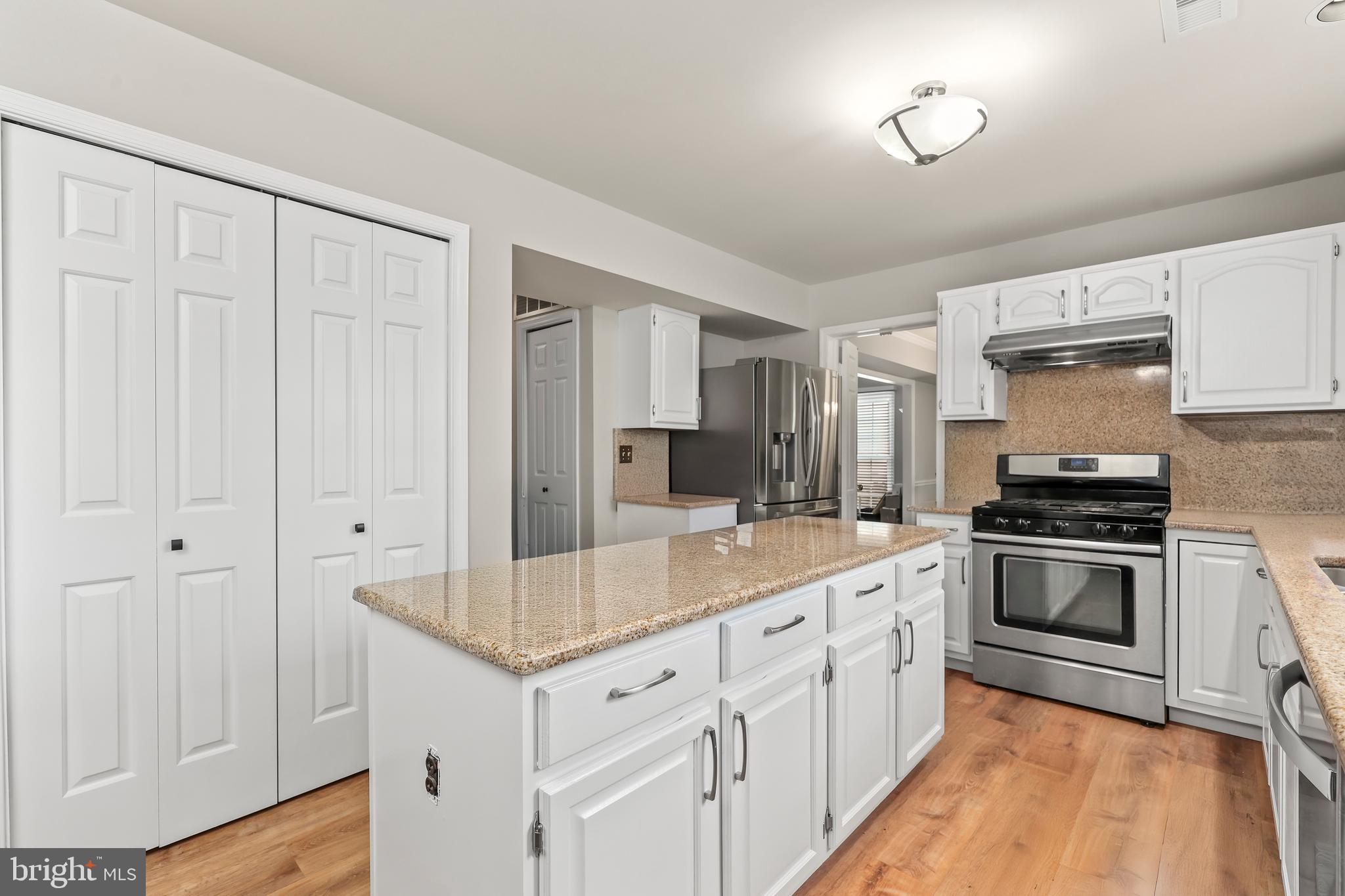 WAVERLY CROSSING - Residential