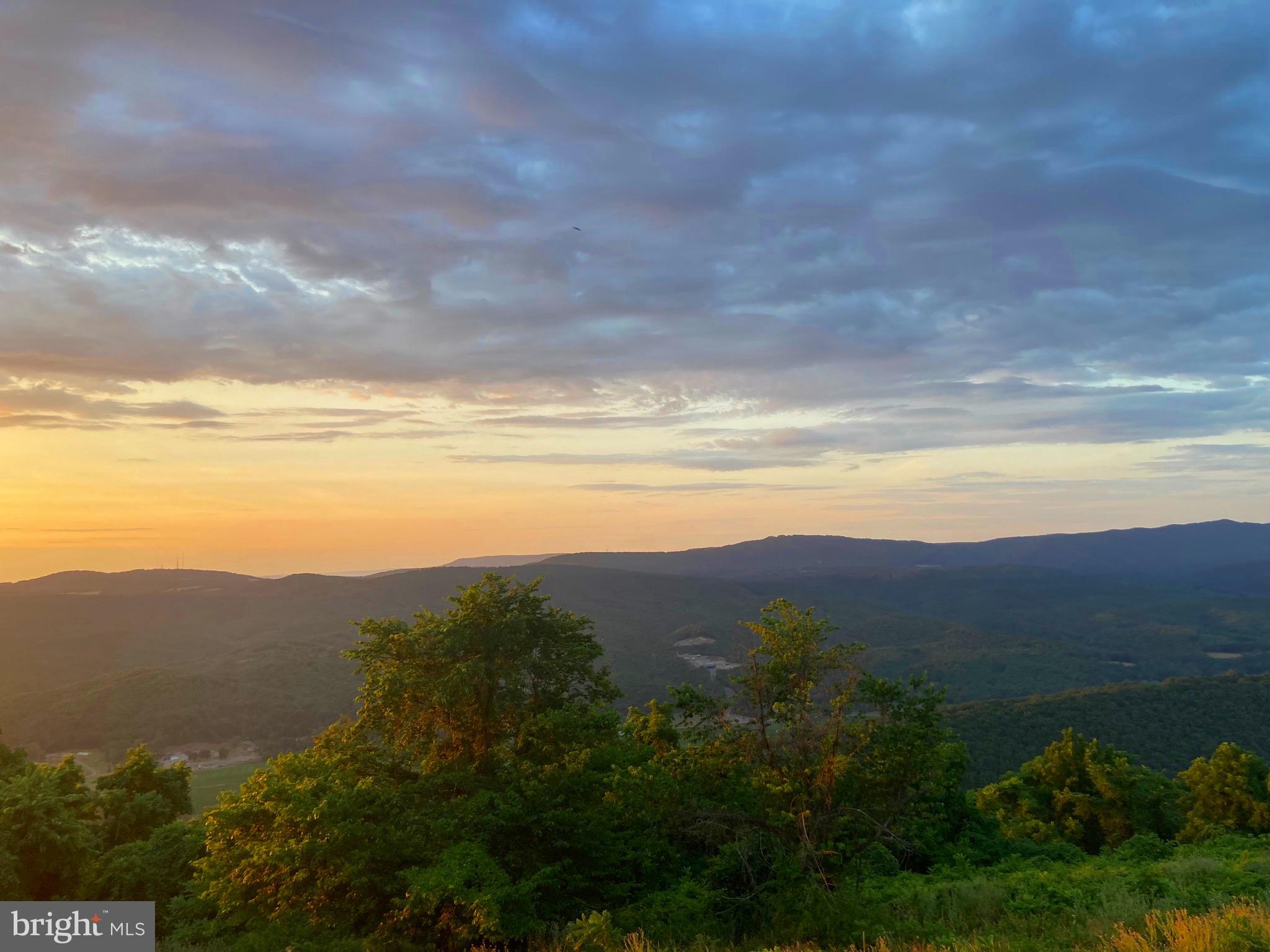 HIGH MOUNTAIN ORCHARD - Residential