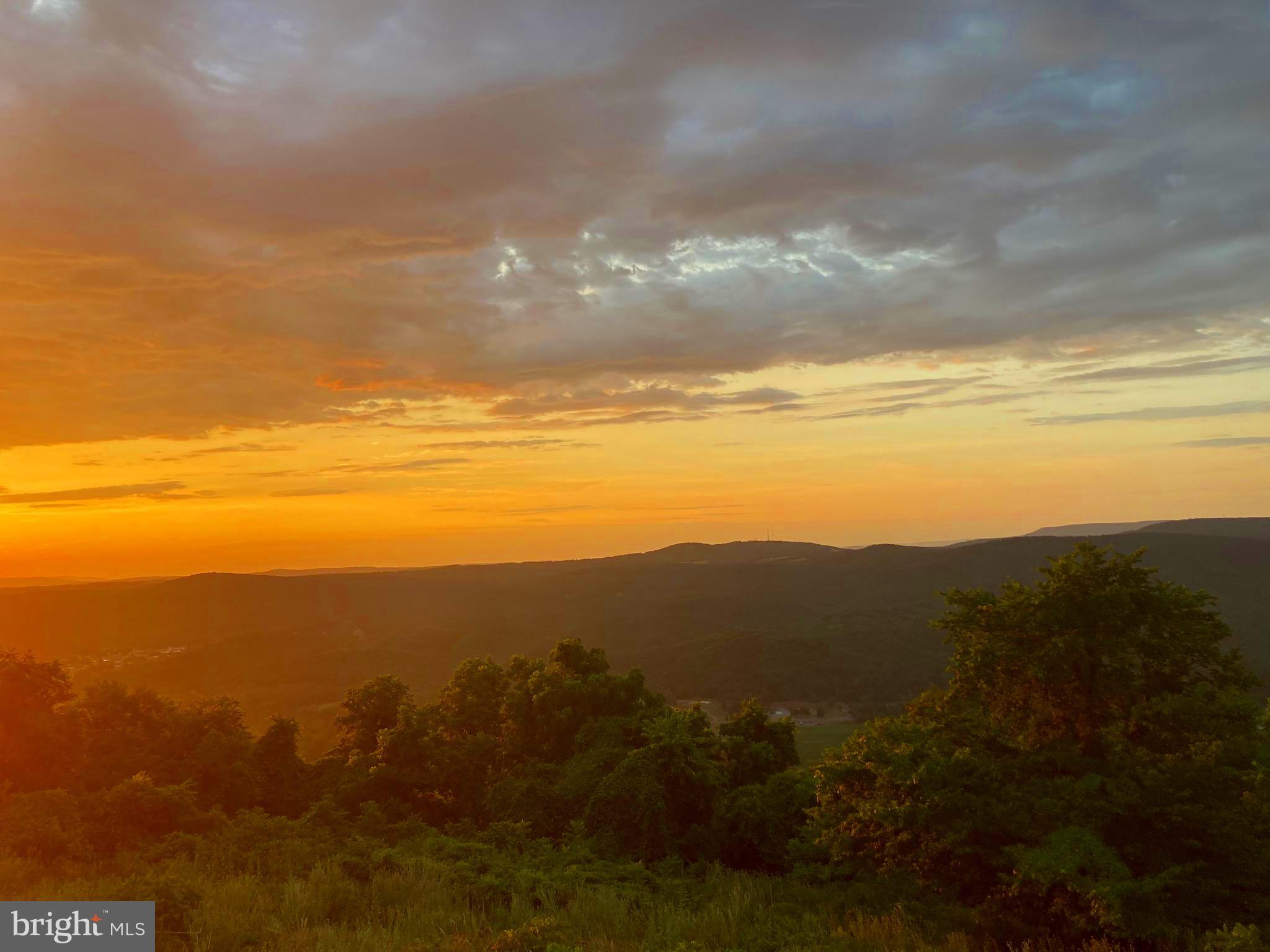 HIGH MOUNTAIN ORCHARD - Residential