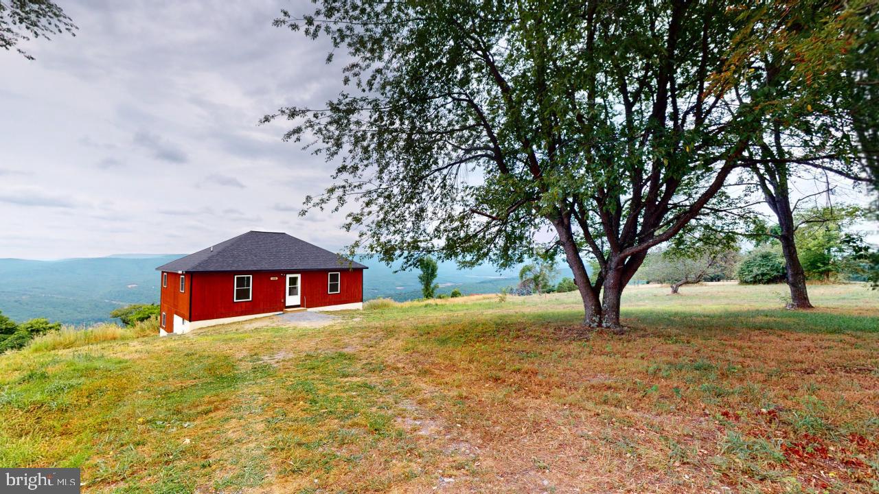 HIGH MOUNTAIN ORCHARD - Residential