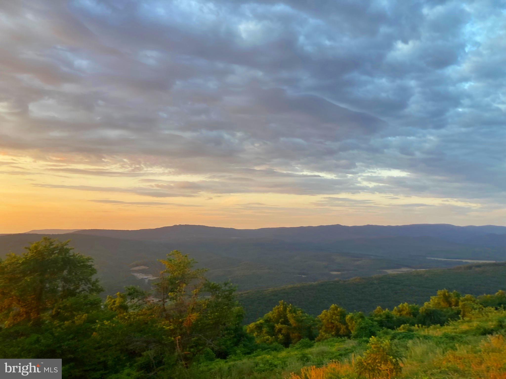 HIGH MOUNTAIN ORCHARD - Residential