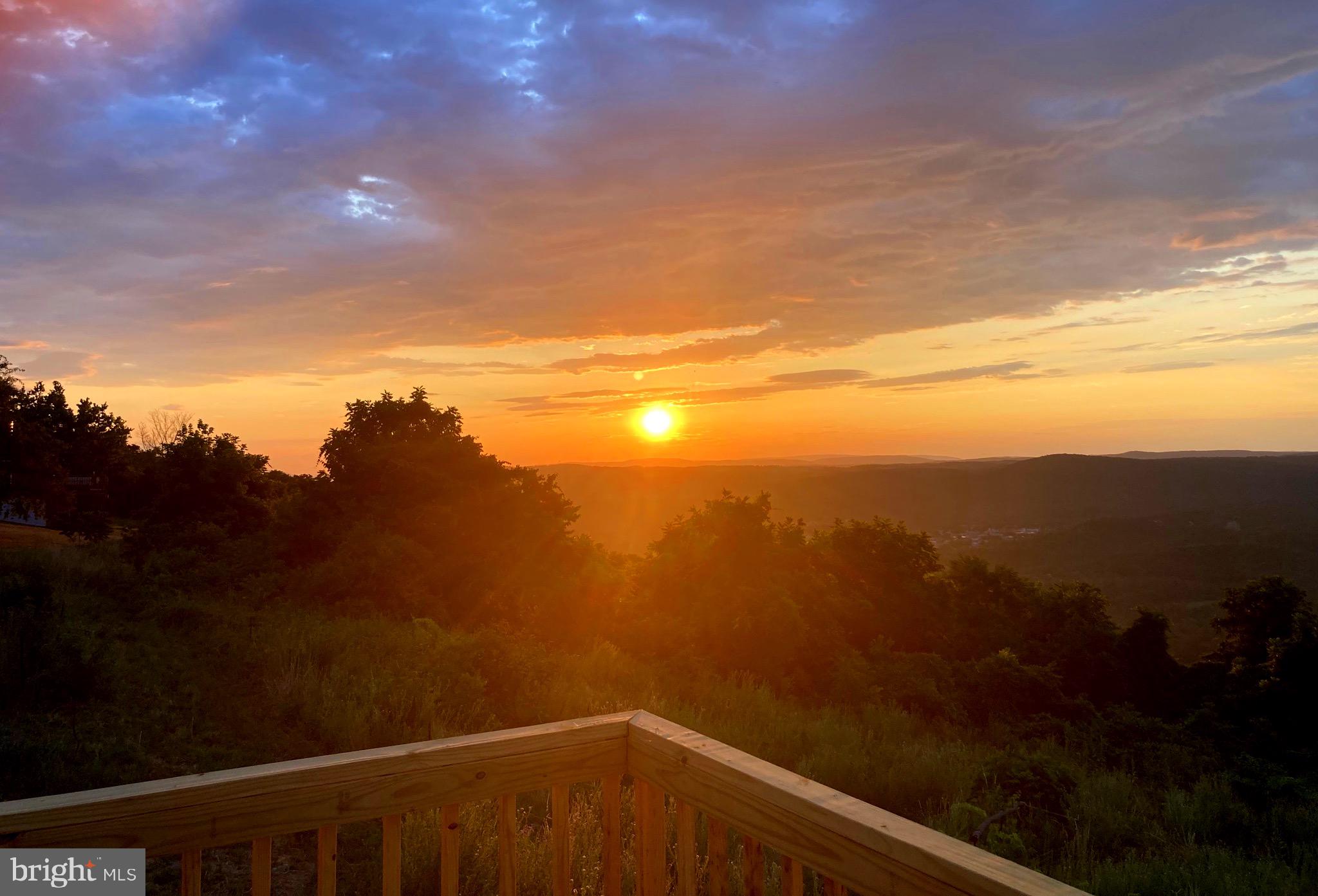 HIGH MOUNTAIN ORCHARD - Residential