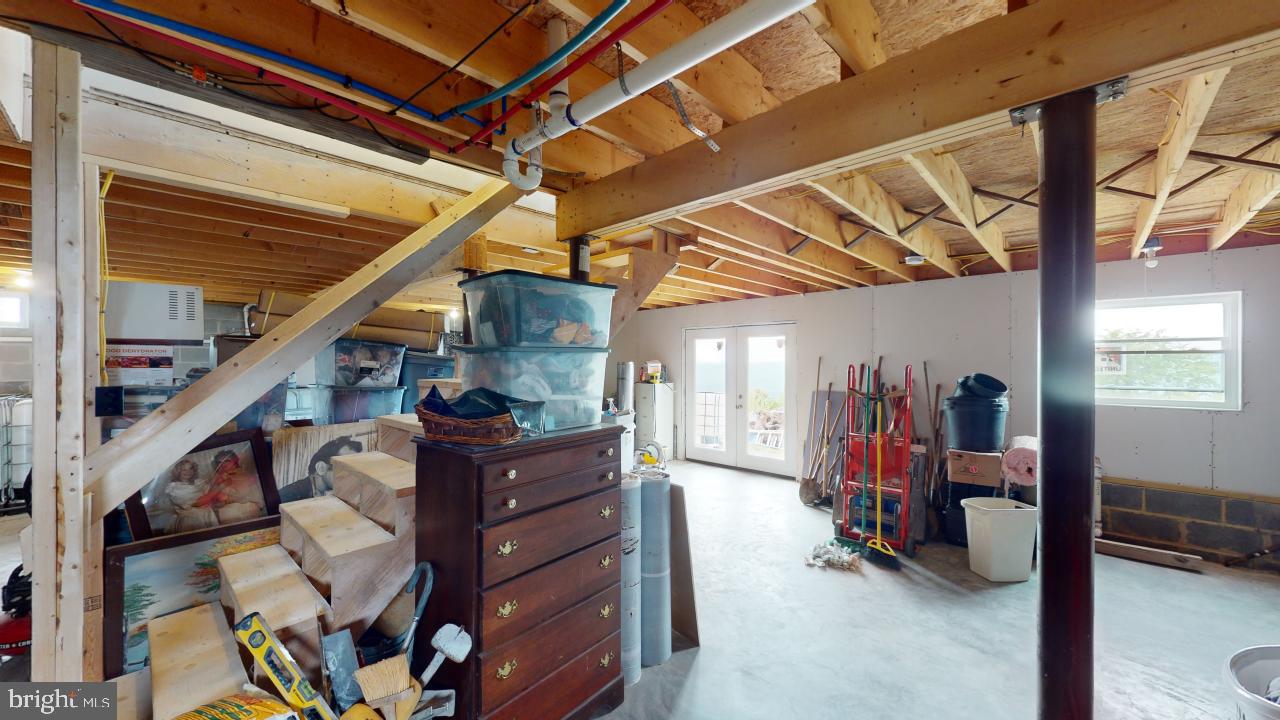 HIGH MOUNTAIN ORCHARD - Residential