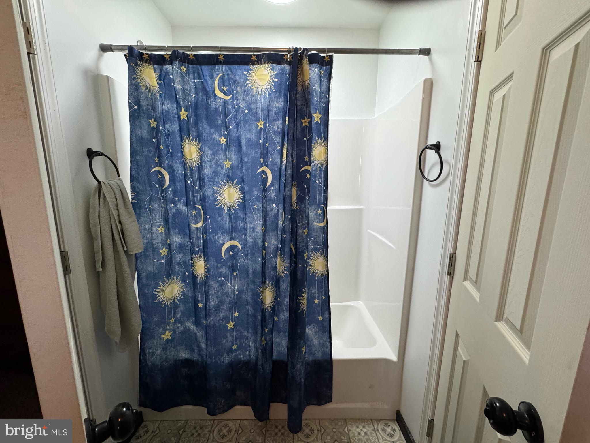 HIGH MOUNTAIN ORCHARD - Residential