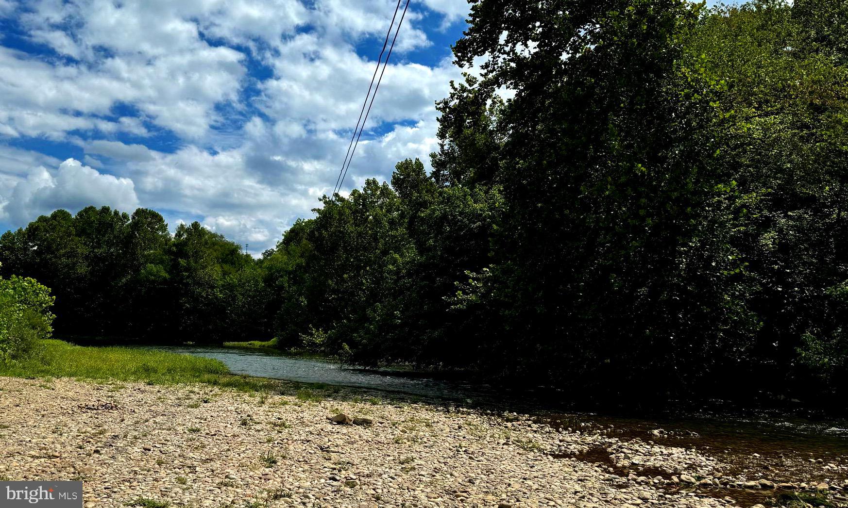 HIGH MOUNTAIN ORCHARD - Residential