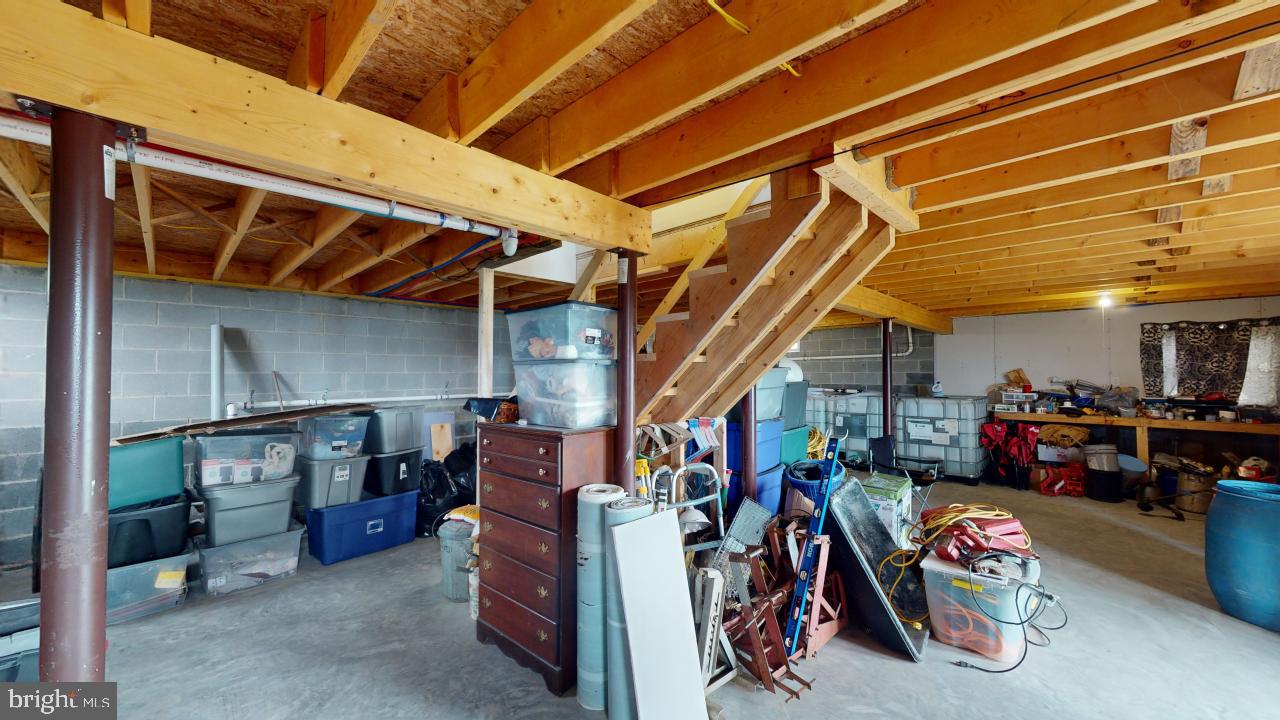 HIGH MOUNTAIN ORCHARD - Residential