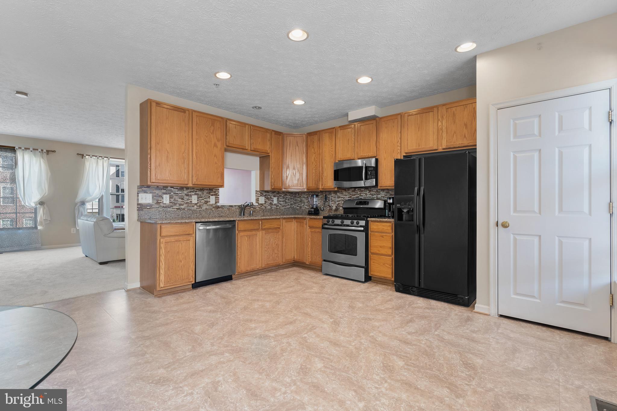 QUAIL RUN SOUTH - Residential