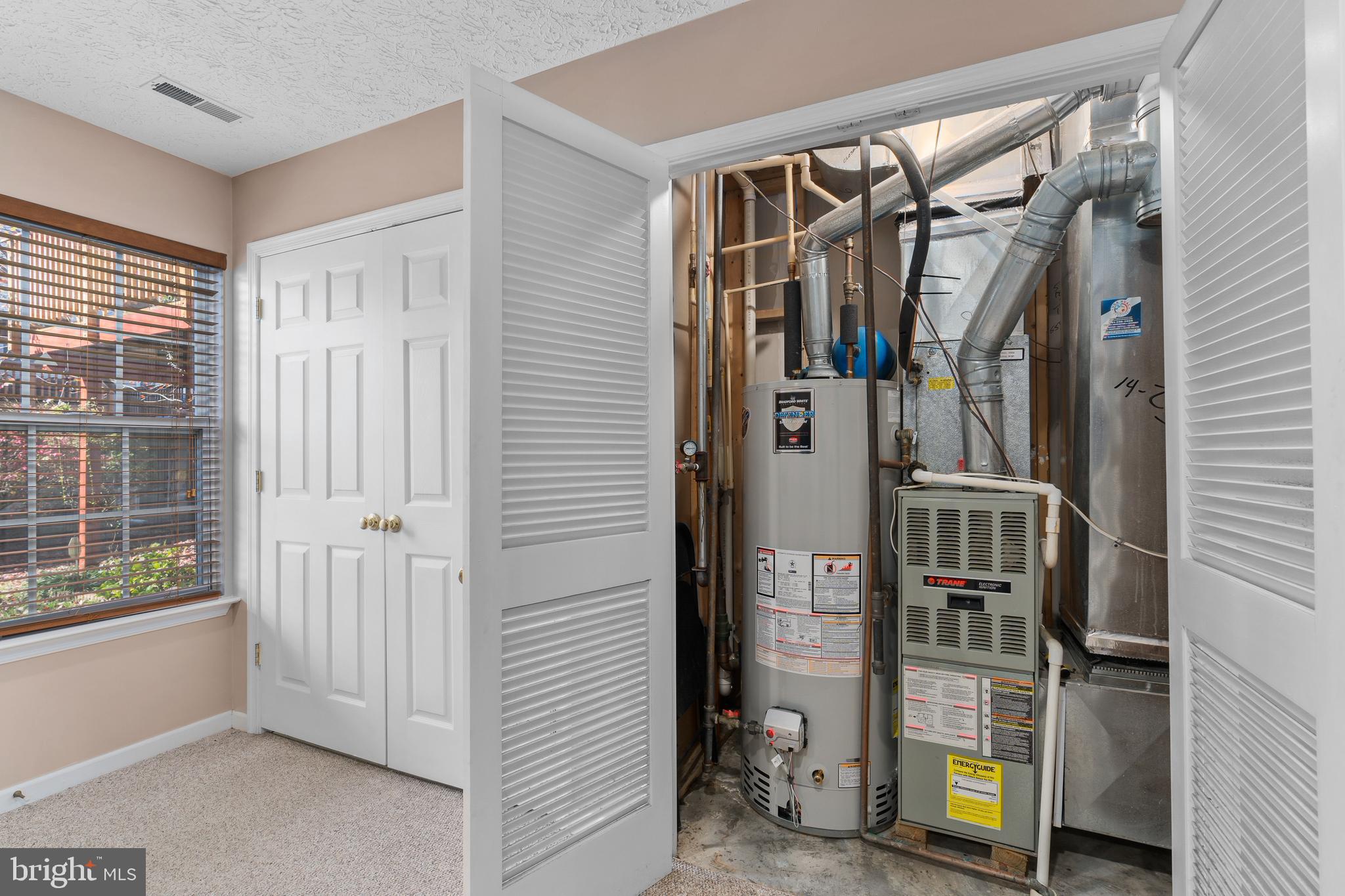 QUAIL RUN SOUTH - Residential