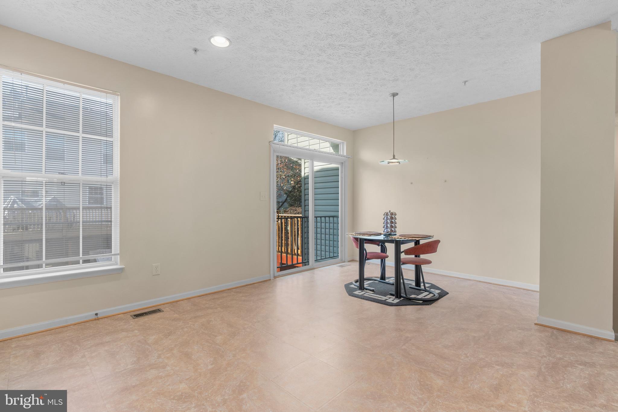 QUAIL RUN SOUTH - Residential