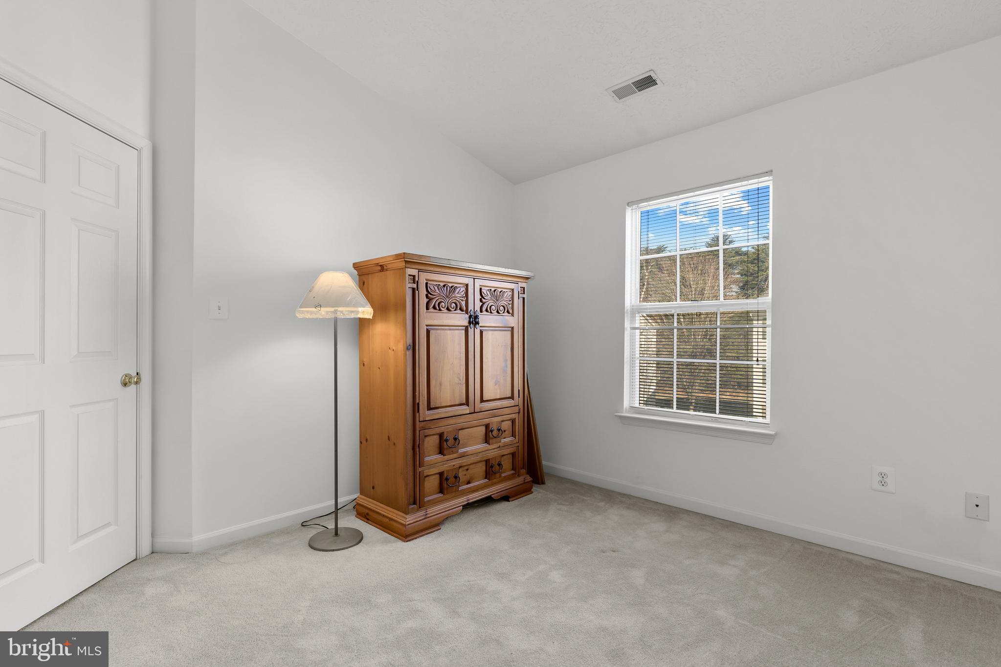 QUAIL RUN SOUTH - Residential