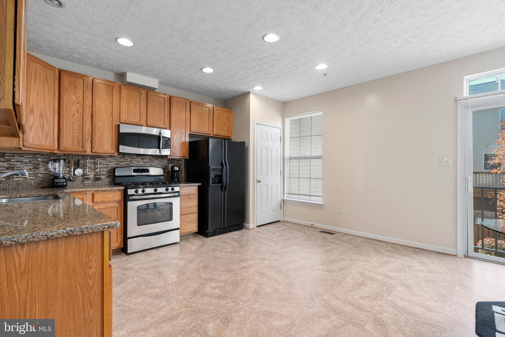 QUAIL RUN SOUTH - Residential