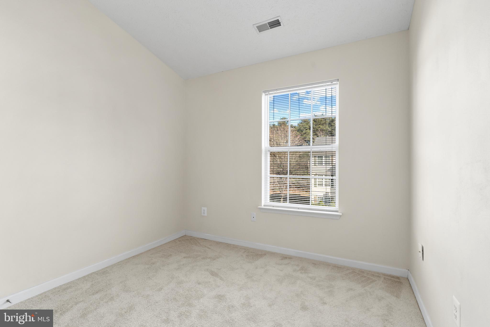 QUAIL RUN SOUTH - Residential