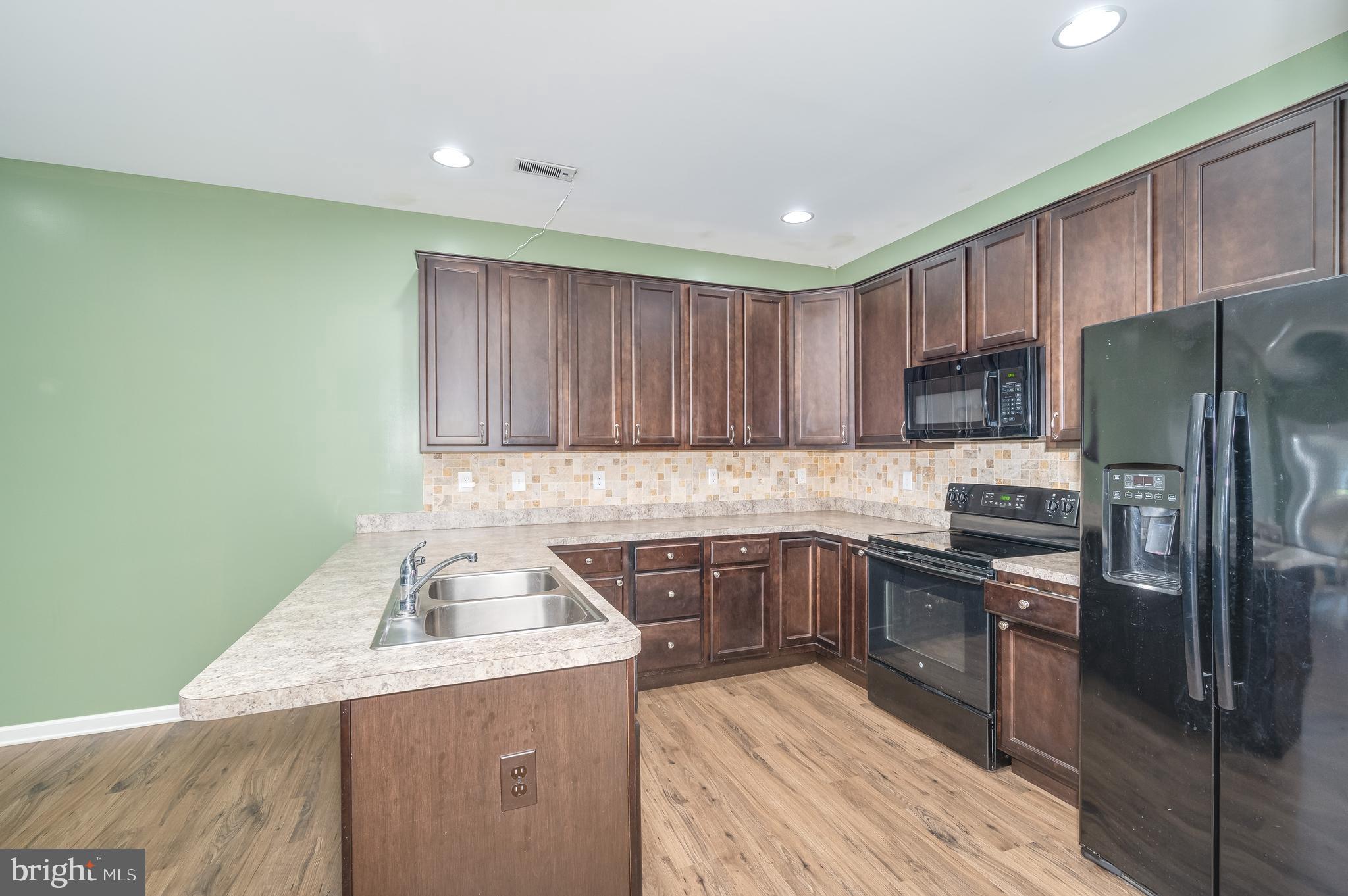 SPRING MILLS - Residential