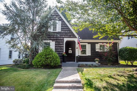 124 MAPLE AVENUE HERSHEY PA 17033