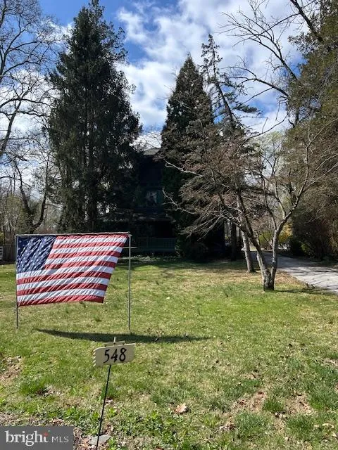 Haverford, Pennsylvania 19041, United States, 6 Bedrooms Bedrooms, ,4 BathroomsBathrooms,Residential,Pending,102386
