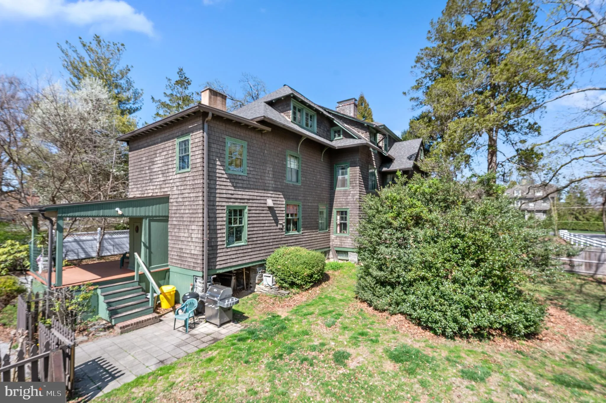 Haverford, Pennsylvania 19041, United States, 6 Bedrooms Bedrooms, ,4 BathroomsBathrooms,Residential,Pending,102386