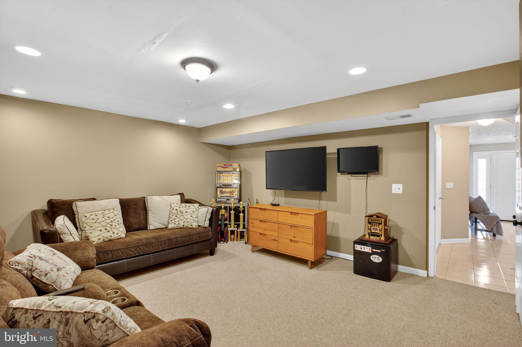 BAYVIEW HILLS - Residential