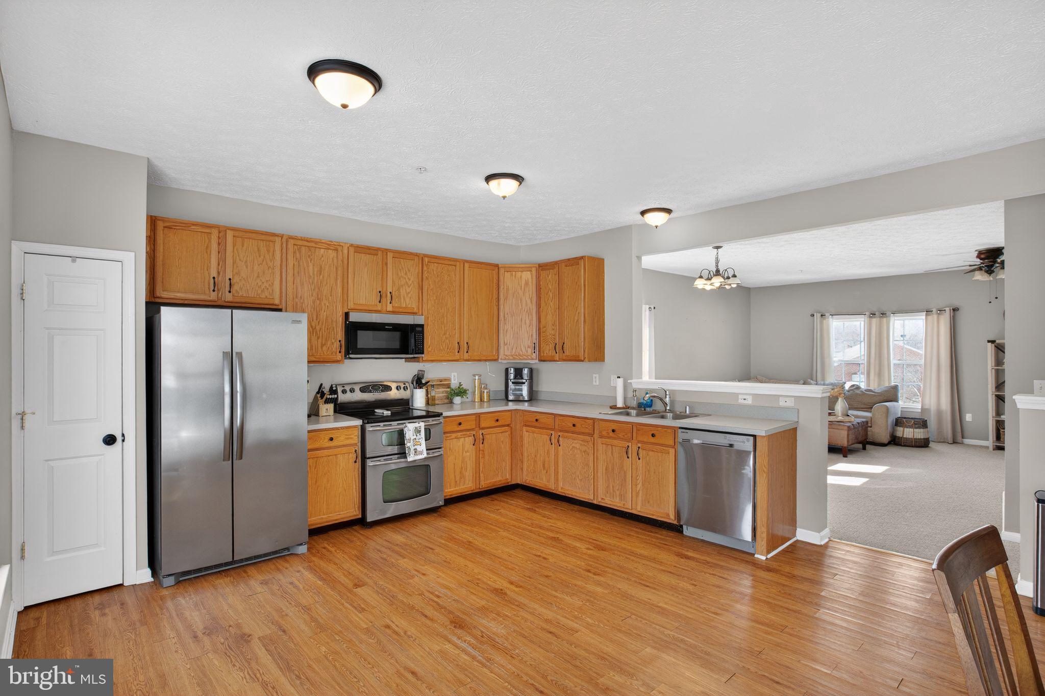 BAYVIEW HILLS - Residential