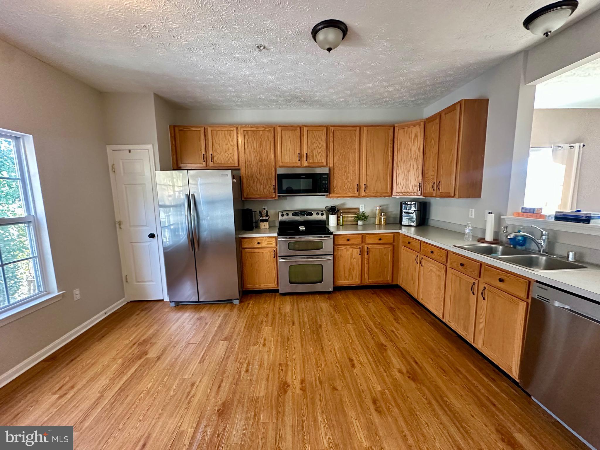 BAYVIEW HILLS - Residential