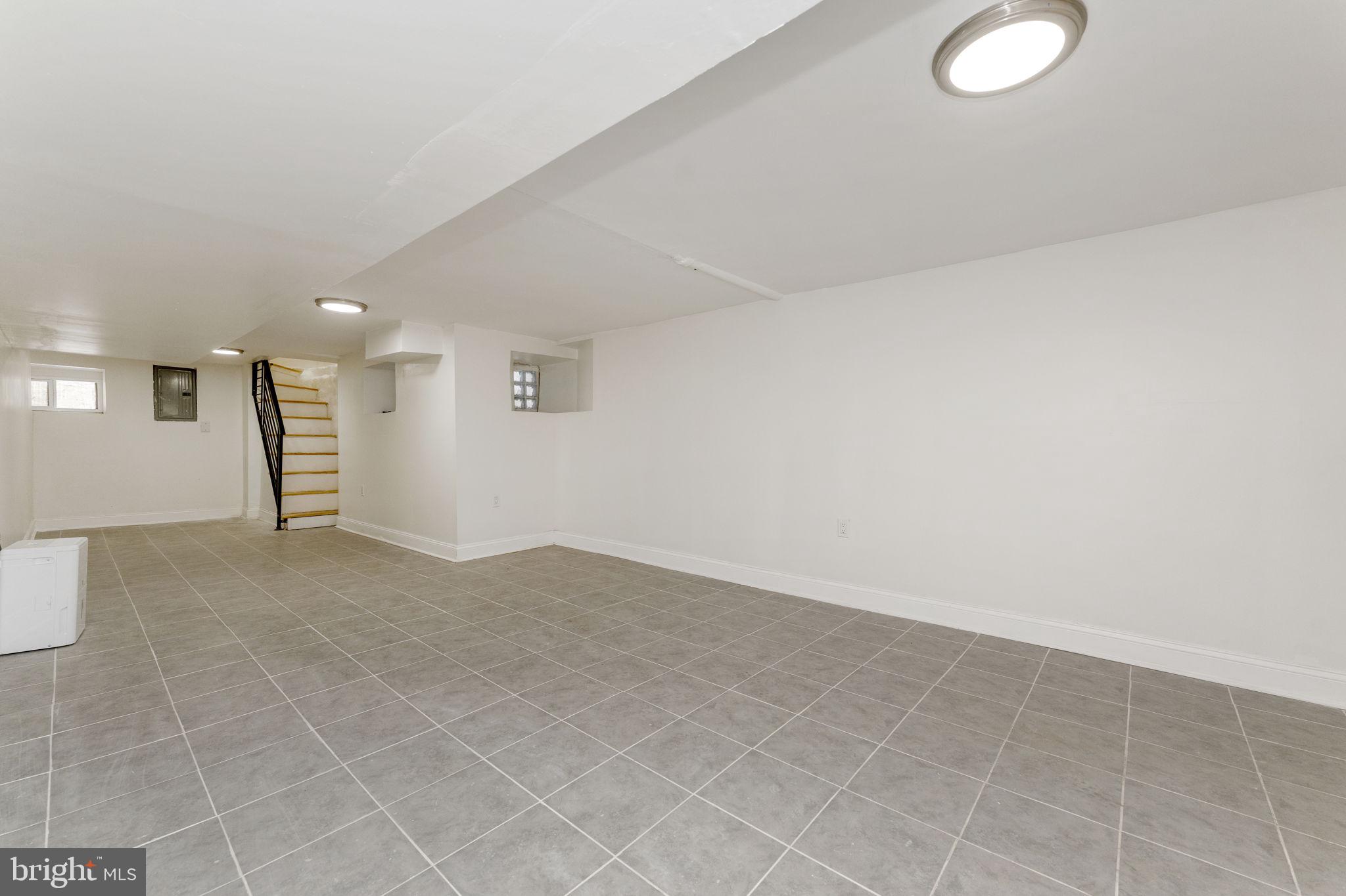 WEST PHILADELPHIA - Residential