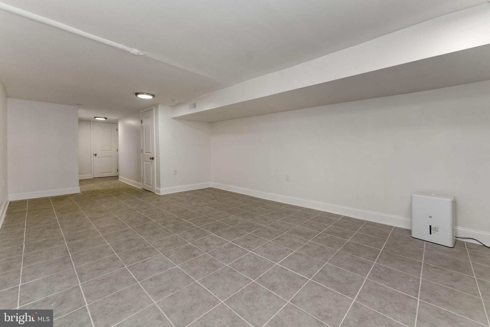 WEST PHILADELPHIA - Residential