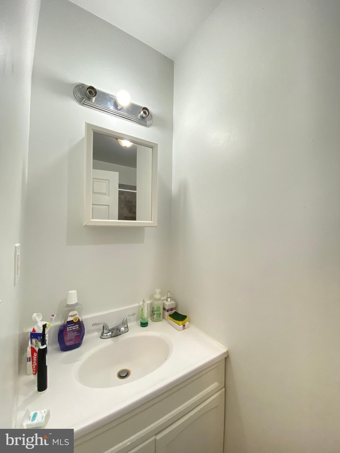 TEMPLE UNIVERSITY - Residential Lease