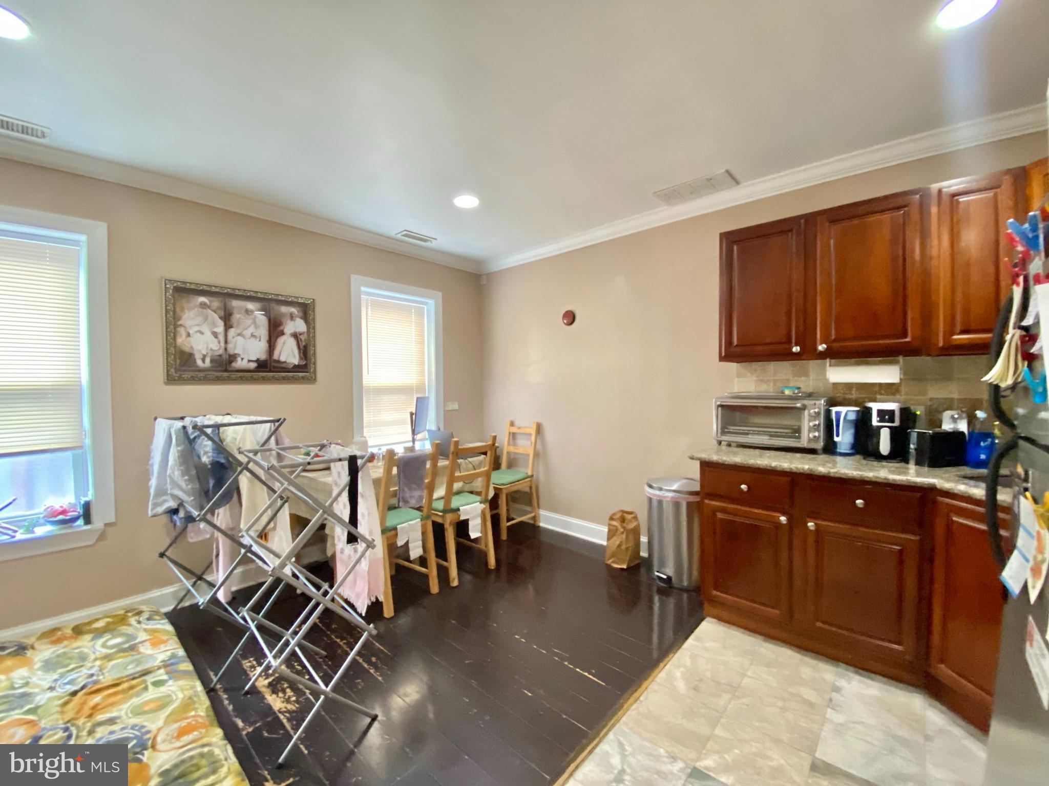 TEMPLE UNIVERSITY - Residential Lease