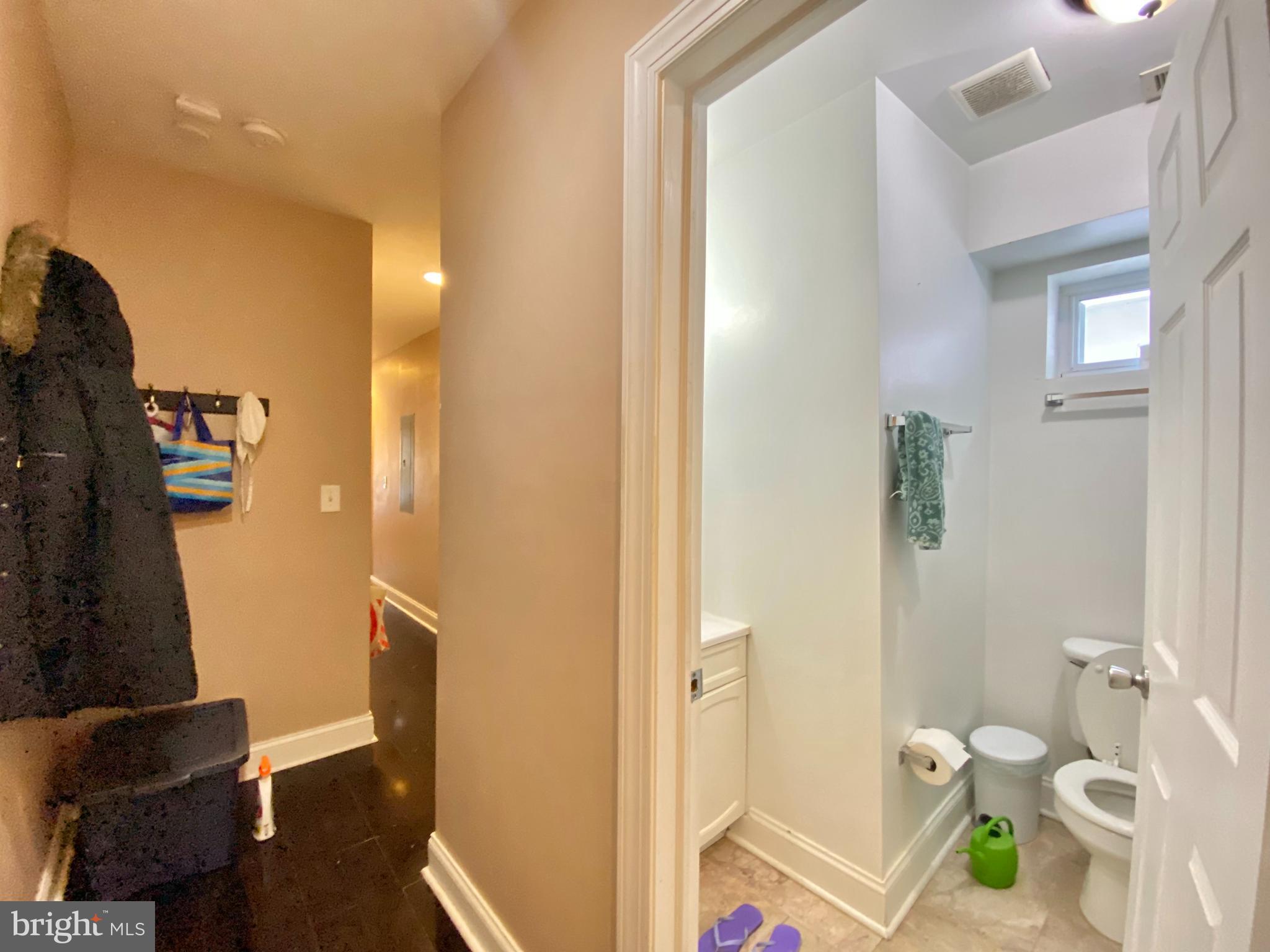 TEMPLE UNIVERSITY - Residential Lease