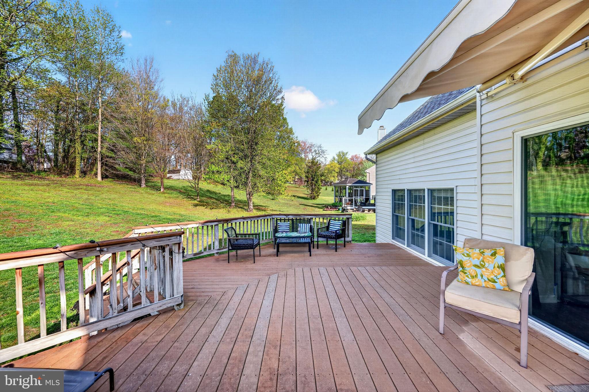 ROYAL HEIGHTS - Residential