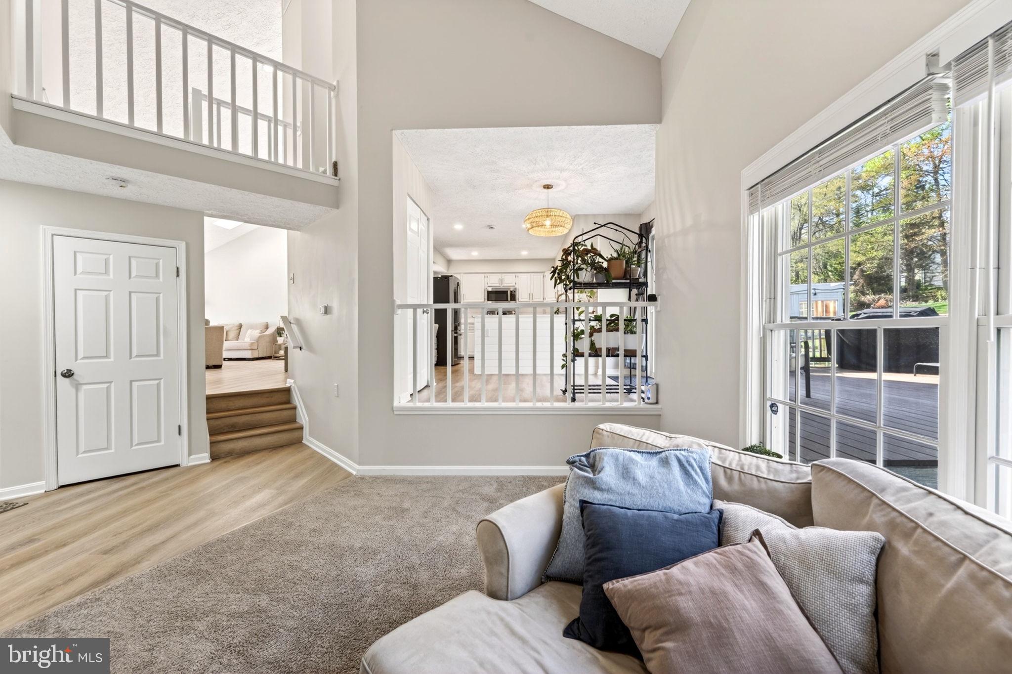 ROYAL HEIGHTS - Residential