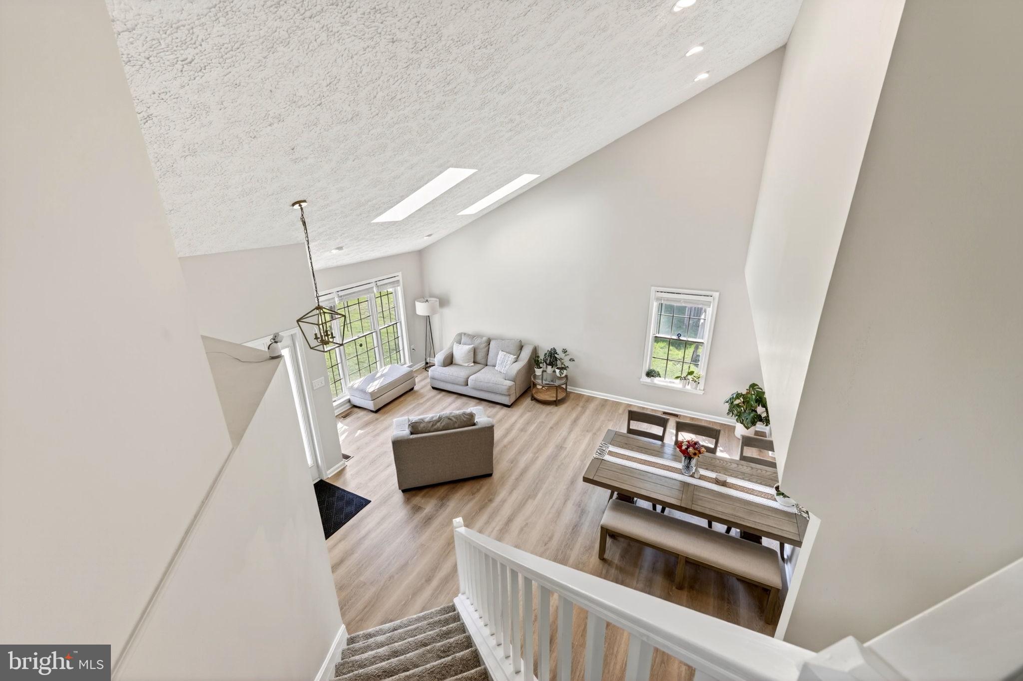 ROYAL HEIGHTS - Residential