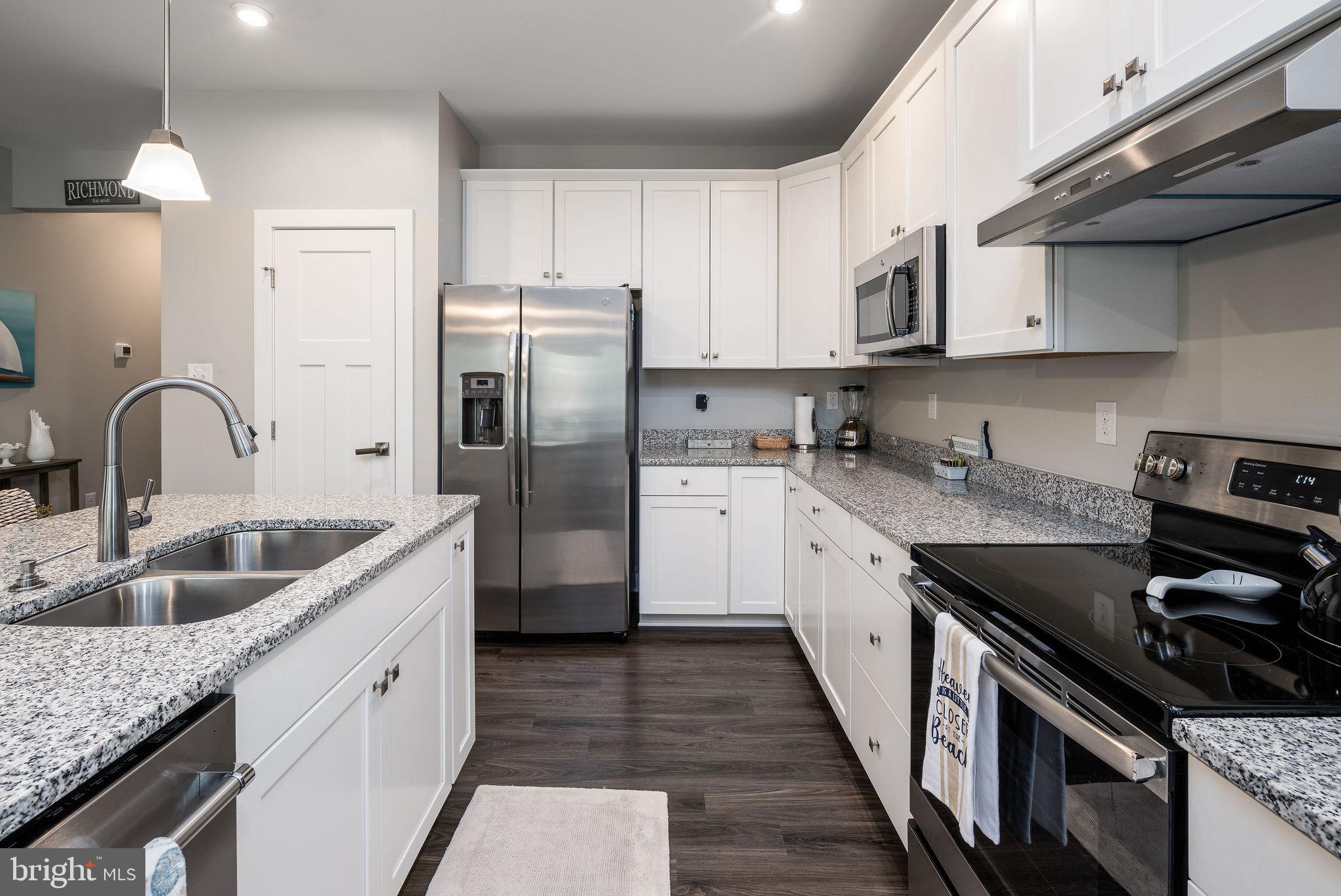 WINDMILL WOODS - Residential