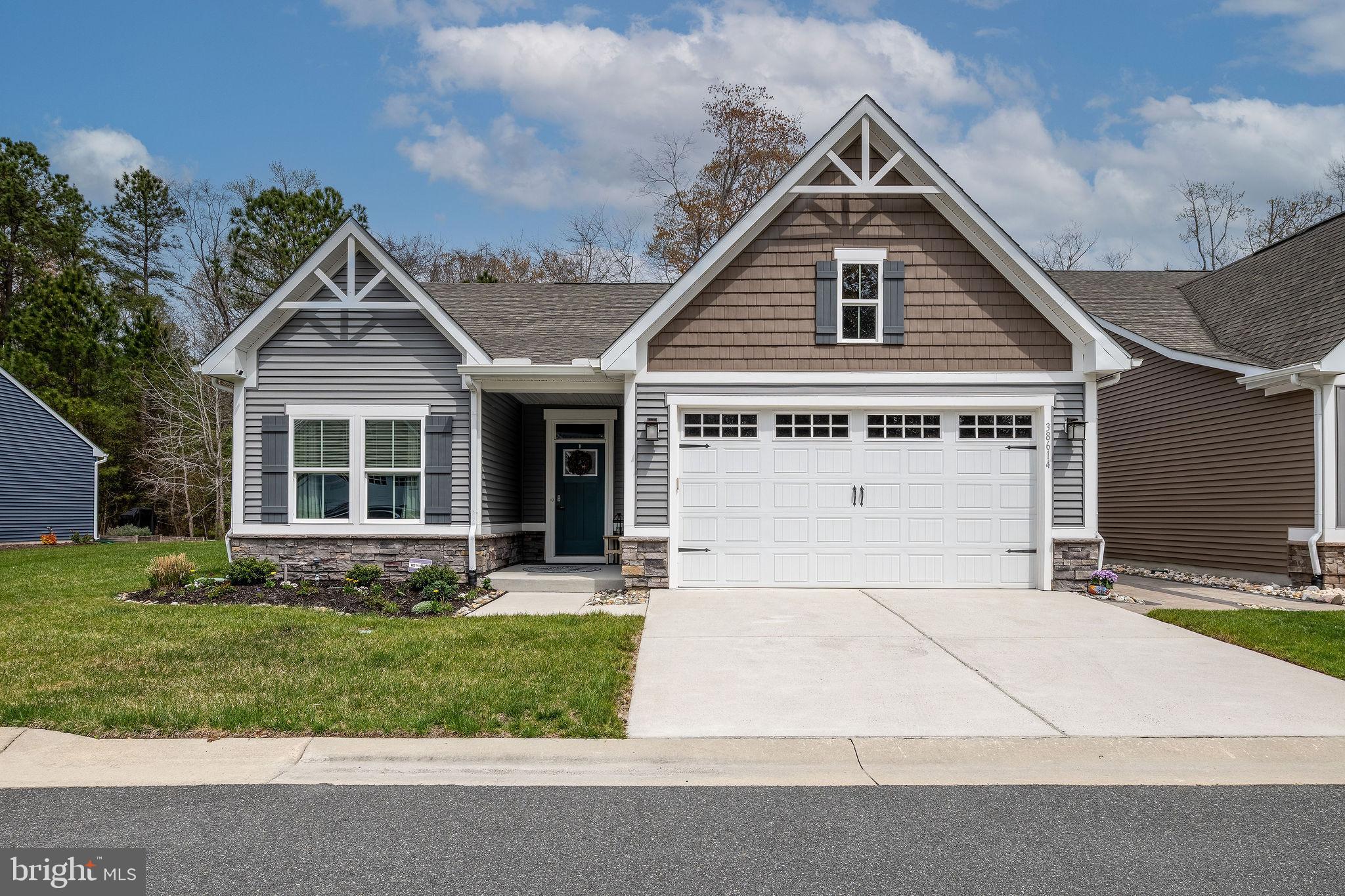 WINDMILL WOODS - Residential