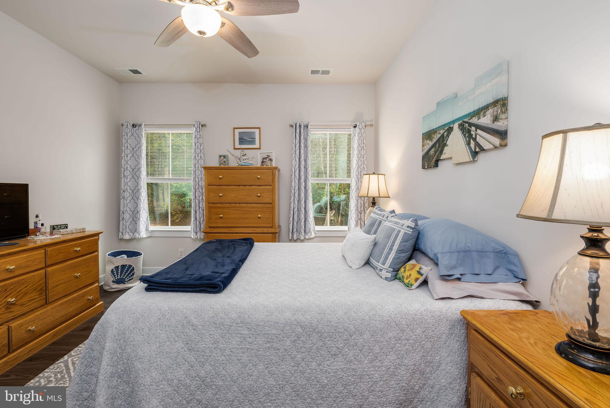 WINDMILL WOODS - Residential